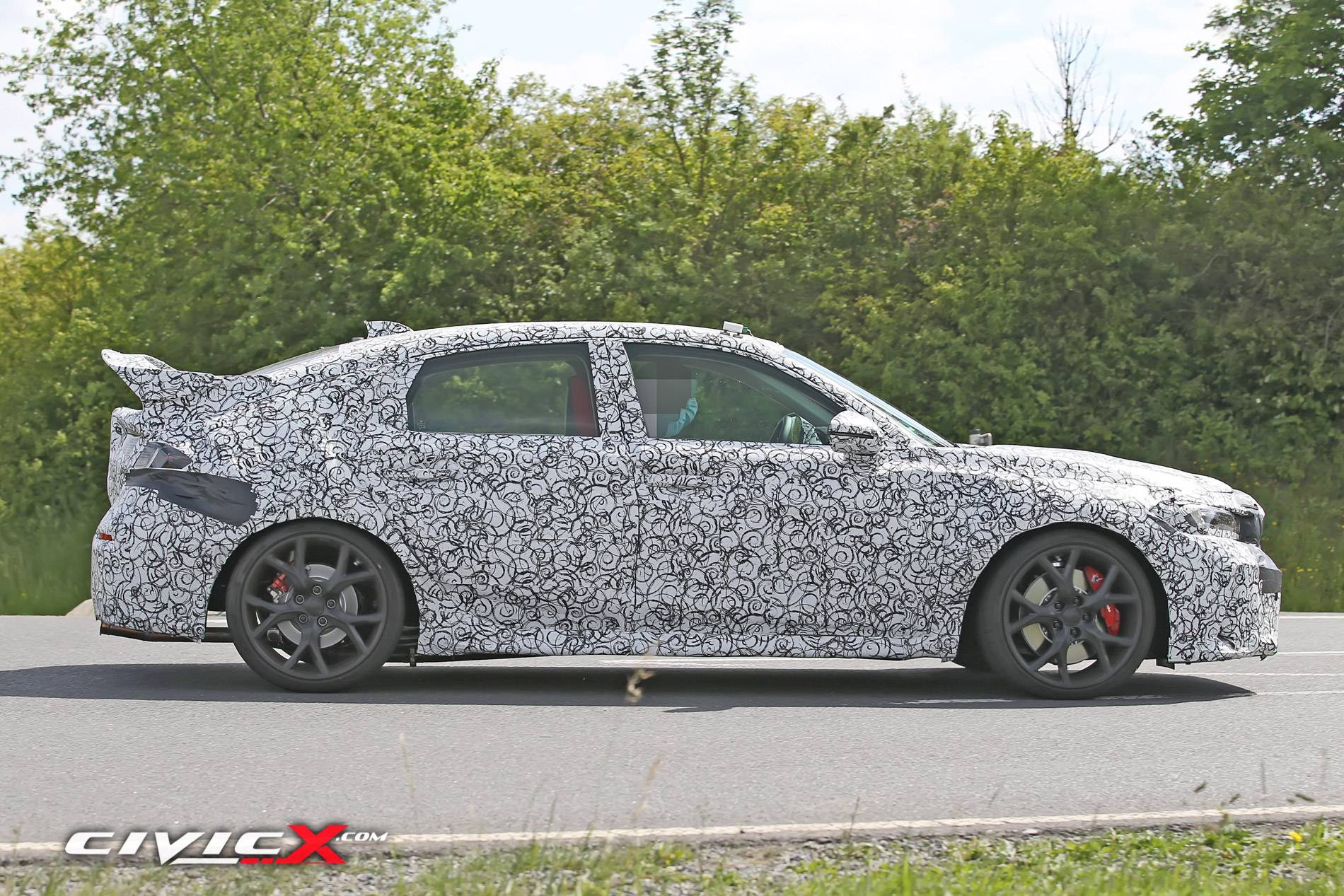 11th Gen Honda Civic 11th GEN CIVIC TYPE R SPIED!! 2022-11thgen-Civic-Type-R-22HondaCivicTpR.s07.KGP