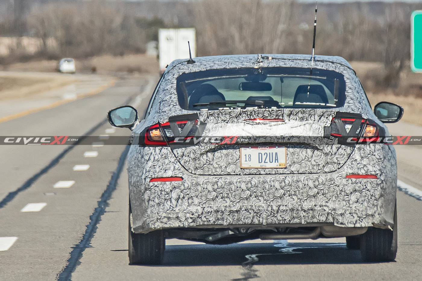 11th Gen Honda Civic 2022 Civic Hatchback Spied Again With New Wheels, Less Camo 2022-honda-civic-hatchback-5
