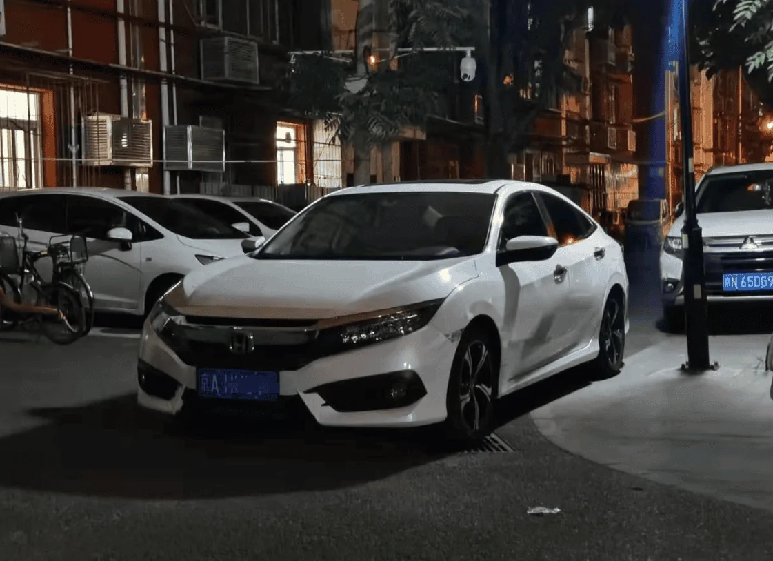 11th Gen Honda Civic ALL NEW GEN11 CIVIC SEDAN first real shot in the wild! ? QQ截图20210320000431