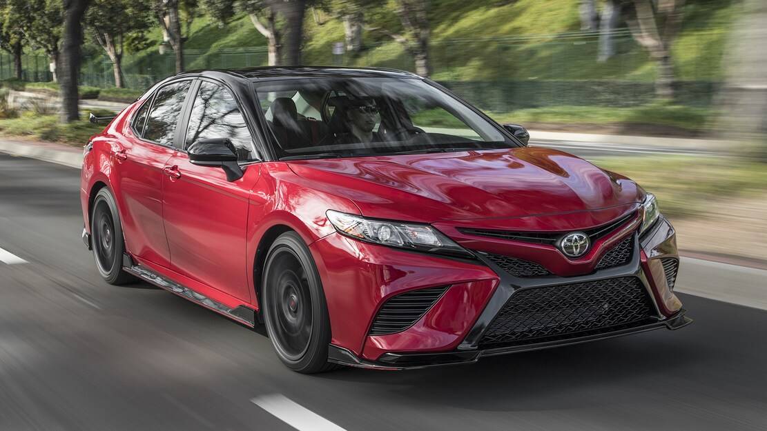 11th Gen Honda Civic ALL NEW GEN11 CIVIC SEDAN first real shot in the wild! ? 2020-Toyota-Camry-TRD-front-three-quarter-in-motion-2