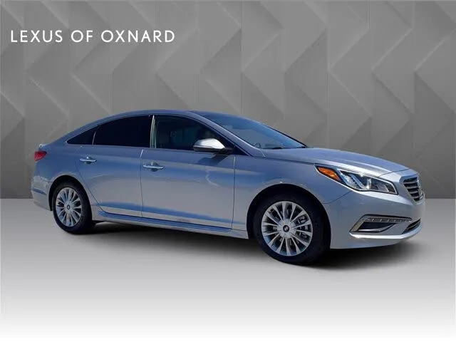11th Gen Honda Civic 2022 Civic Sedan Spied in Costco Parking Lot 15_hyundai_sonata-pic-1964264274189905970-1024x768