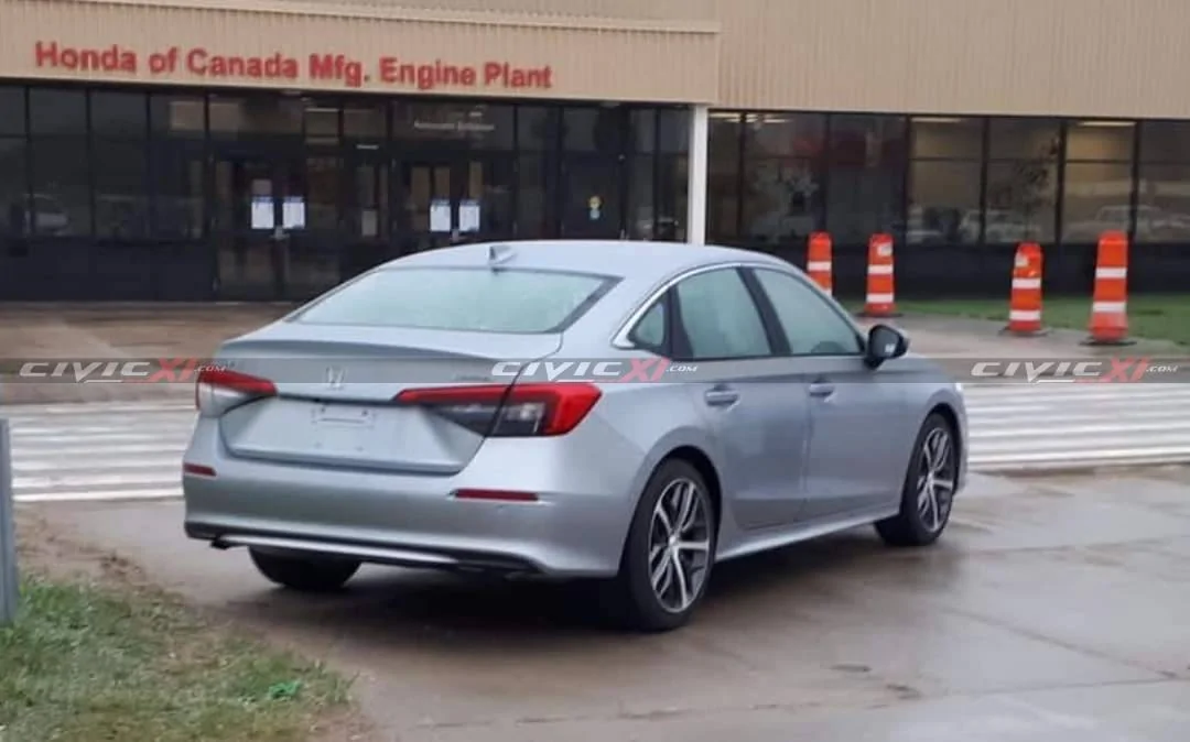 11th Gen Honda Civic Official LUNAR SILVER METALLIC 2022+ 11th Gen Civic & Si Thread 2022-honda-civic-sedan-silver-2-civicxi-com-jpg