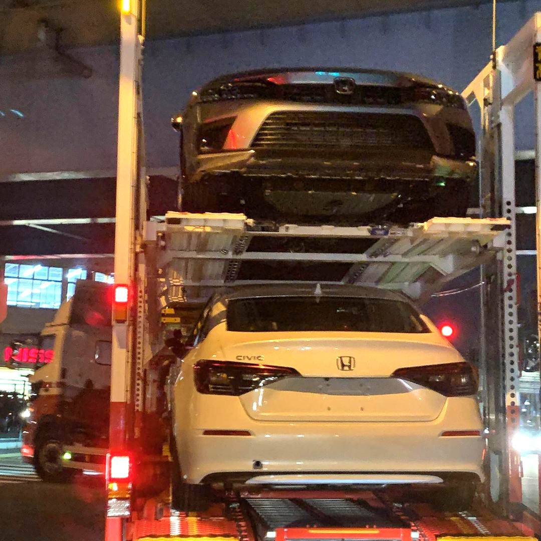11th Gen Honda Civic Official PLATINUM WHITE 2022+ 11th Gen Civic & Si Thread PLATINUM WHITE 2022 Civic Sedan Rear