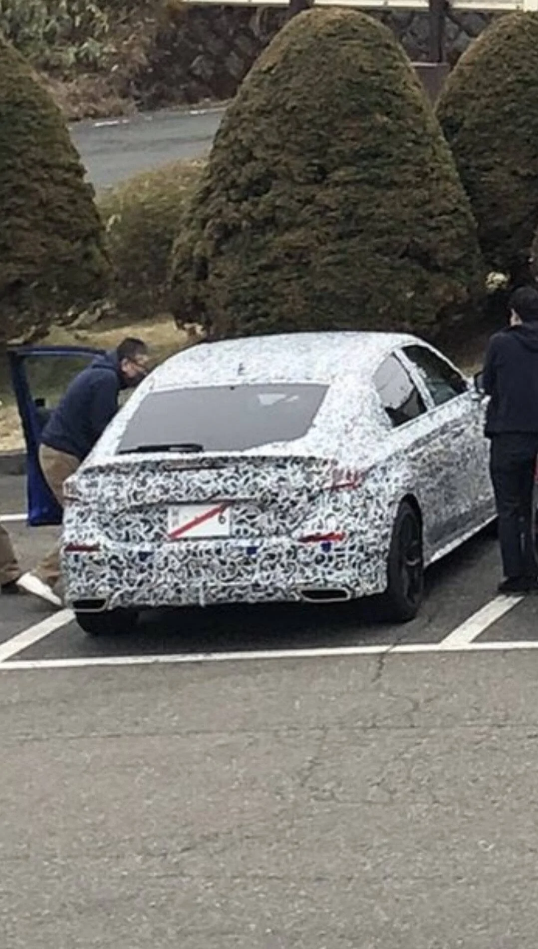 11th Gen Honda Civic 2022 Civic Hatchback Spied Again With New Wheels, Less Camo 349F0703-E7E8-4C5A-9E77-C944EFA56FC1