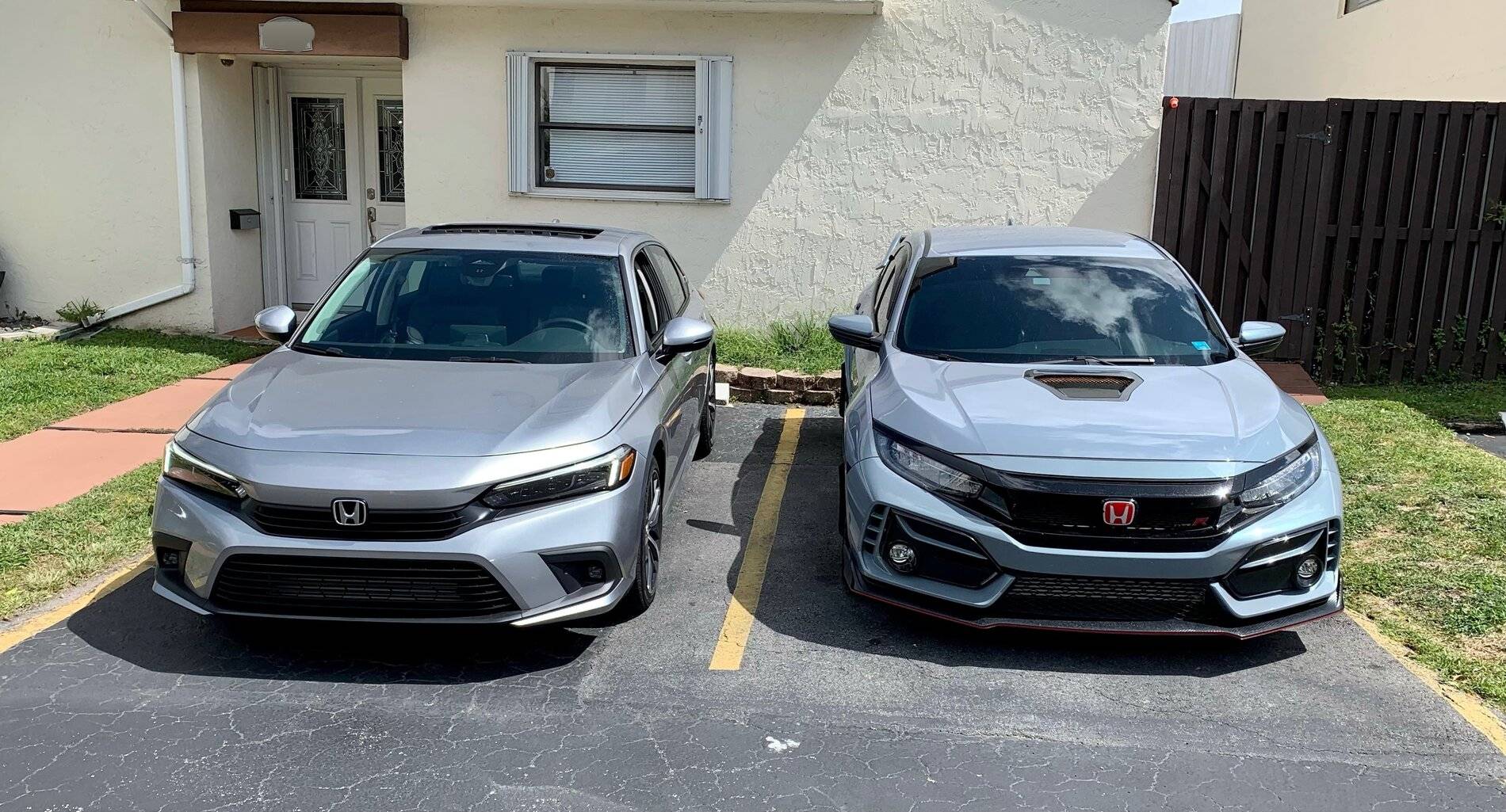 11th Gen Honda Civic 2022 Civic Touring sedan side-by-side with FK8 Type R LUNAR SILVER METALLIC 2022 Civic Sedan vs Civic Type R 4