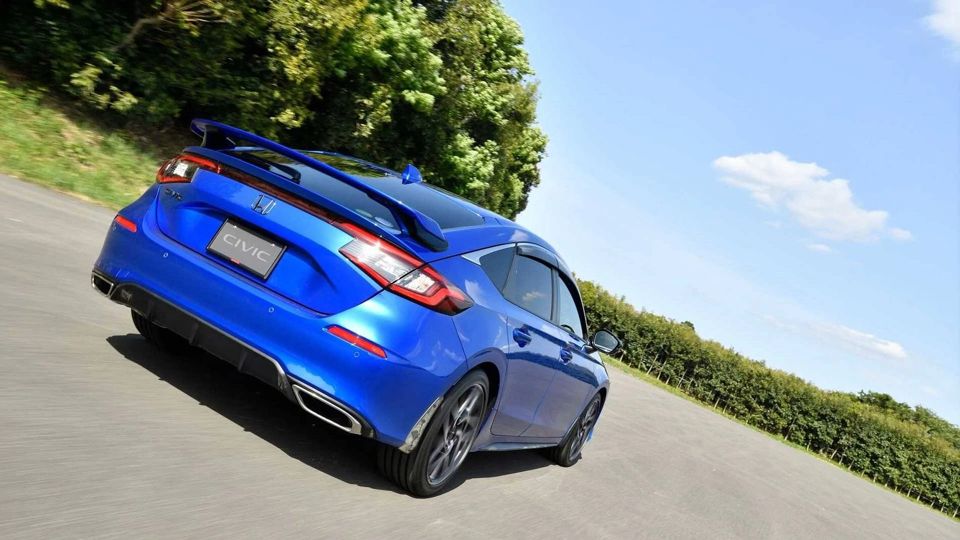 11th Gen Honda Civic Detailed Video Showcases 2022 Civic Hatchback, and Hatchback with Honda Genuine Rear Wing! (40-minutes+, 3 color iterations) 65283230-A563-4465-99E5-AF40952FEF90