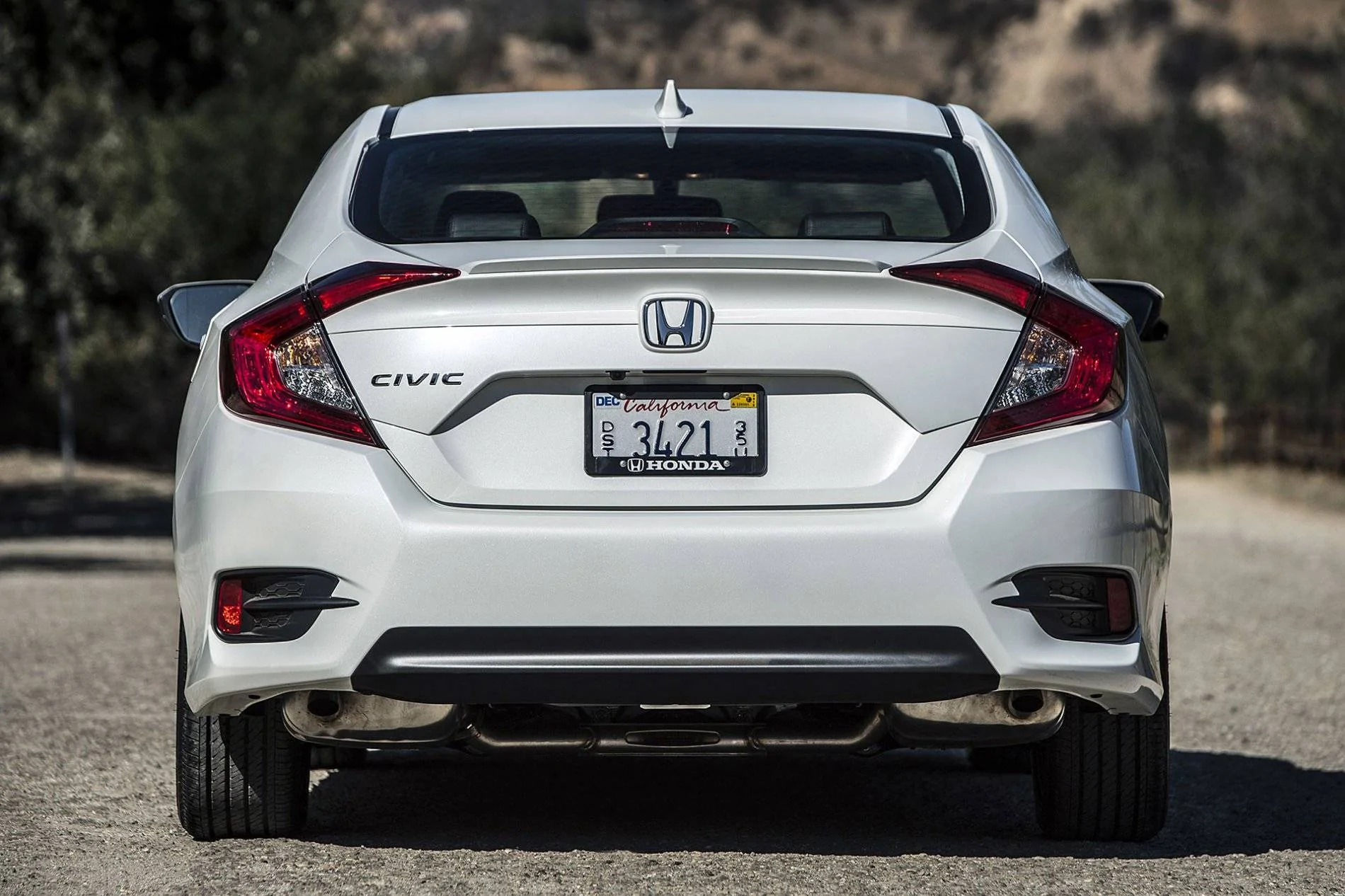 11th Gen Honda Civic Some rear end comparisons 07-2016-honda-civic-fd-1