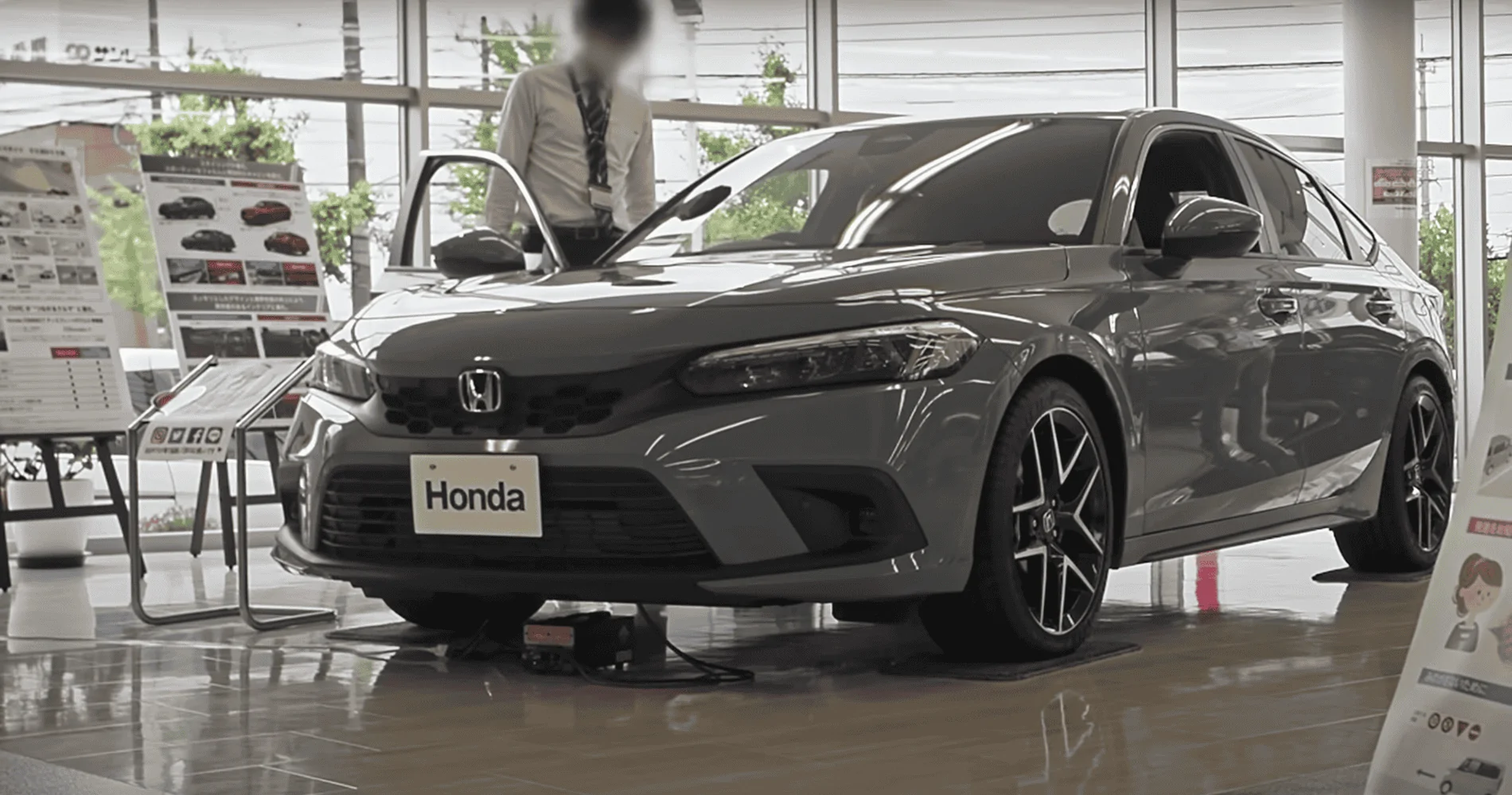 11th Gen Honda Civic Video Walkaround: 2022 Civic Hatchback (XL) in Sonic Gray Pearl Sonic-Gray-Pearl-2022-Civic-Hatchback-3