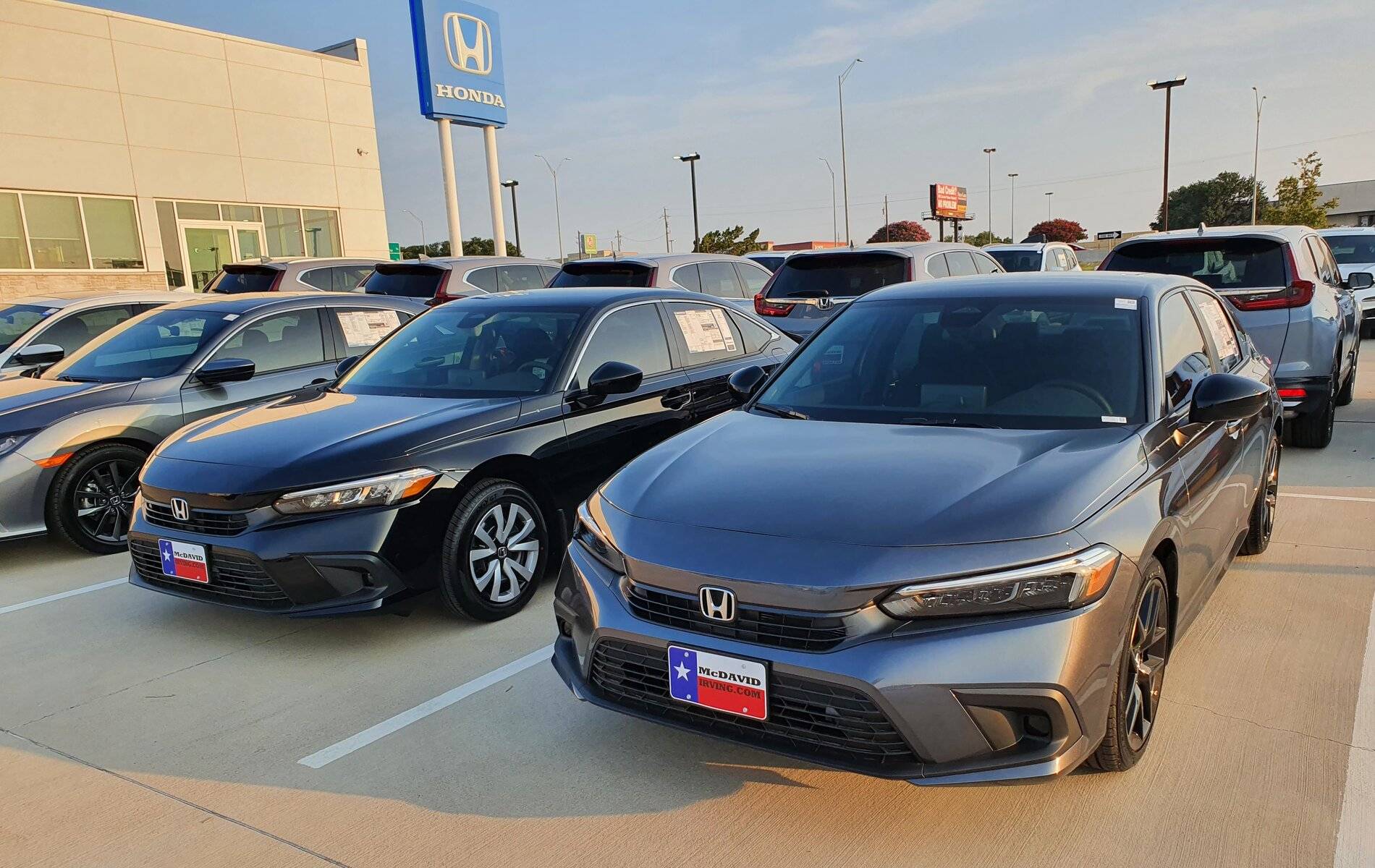 11th Gen Honda Civic Official METEORITE GRAY METALLIC 2022+ 11th Gen Civic & Si Thread 20210729_072911-01