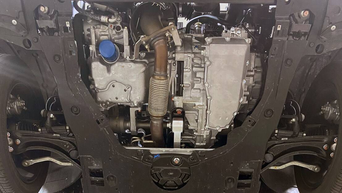 11th Gen Honda Civic 27WON Performance Tackles the New 2022 Honda Civic 27won-bolt-on-downpipe