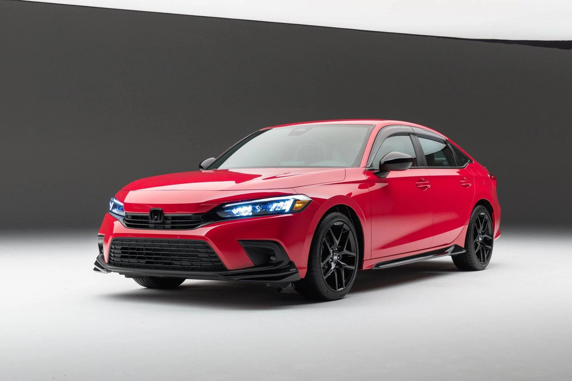 11th Gen Honda Civic 2022 Civic Sport Looks Great In Red 2022-civic-sport-touring-15-1619201090 (2)