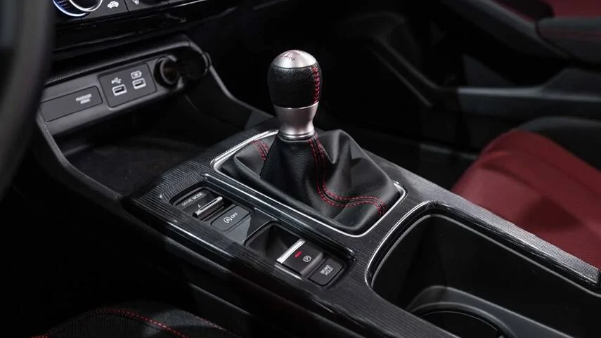 11th Gen Honda Civic 2022 Civic Si 6-speed manual transmission got two big upgrades - explained 2022-Honda-Civic-Si-sedan-27