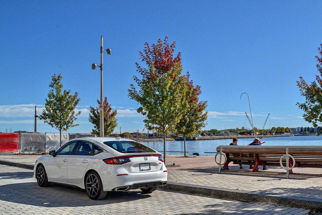 11th Gen Honda Civic Official PLATINUM WHITE 2022+ 11th Gen Civic & Si Thread 252266578_603773664376016_6085670272473034998_n