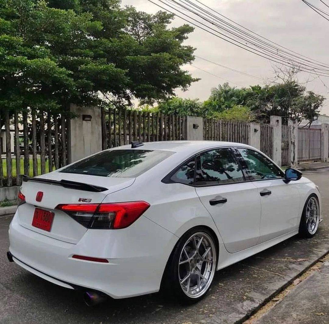 11th Gen Honda Civic Official PLATINUM WHITE 2022+ 11th Gen Civic & Si Thread 256639317_1022892071605033_4202608856651423279_n