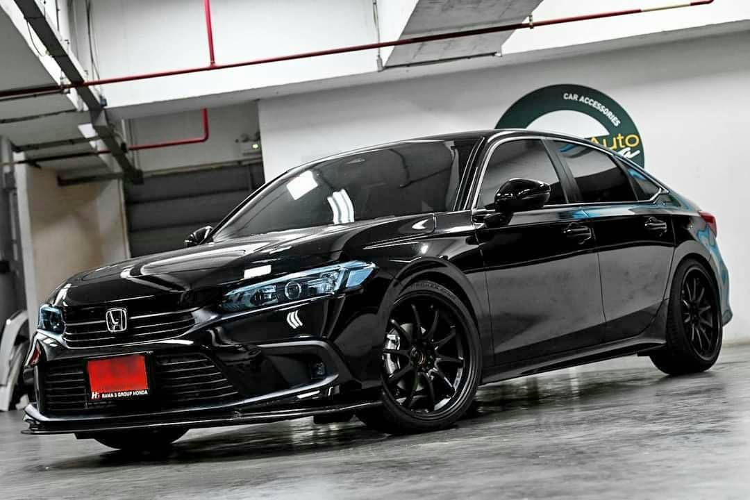 11th Gen Honda Civic Official CRYSTAL BLACK 2022+ 11th Gen Civic & Si Thread 258123296_284859596738575_5483608119778096895_n
