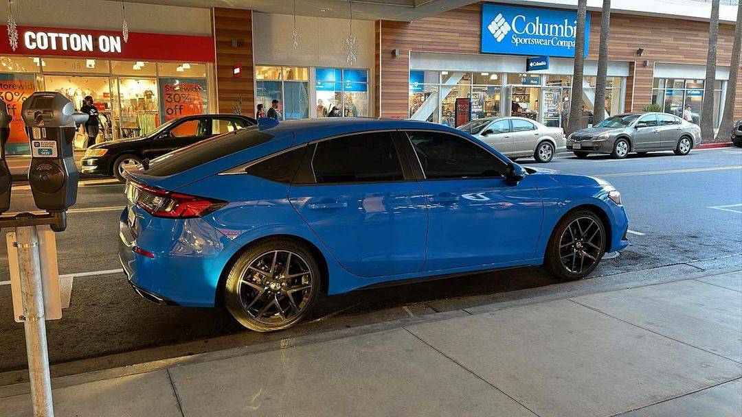 11th Gen Honda Civic Official BOOST BLUE PEARL 2022+ 11th Gen Civic & Si Thread Boost Blue 2022 Civic Hatchback