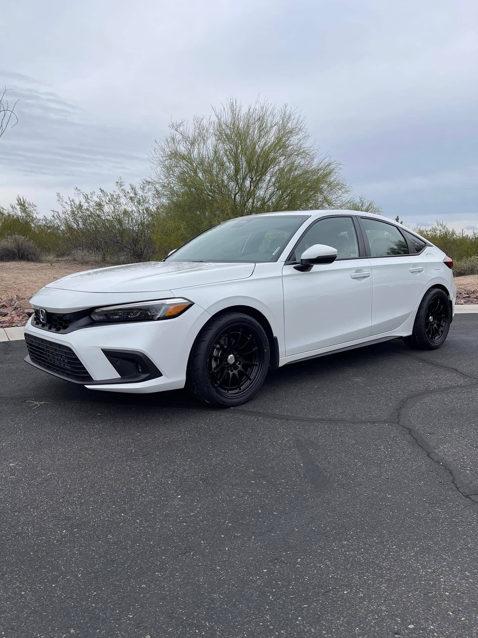 11th Gen Honda Civic Official PLATINUM WHITE 2022+ 11th Gen Civic & Si Thread 270064413_5452890168057921_8764065229262517158_n