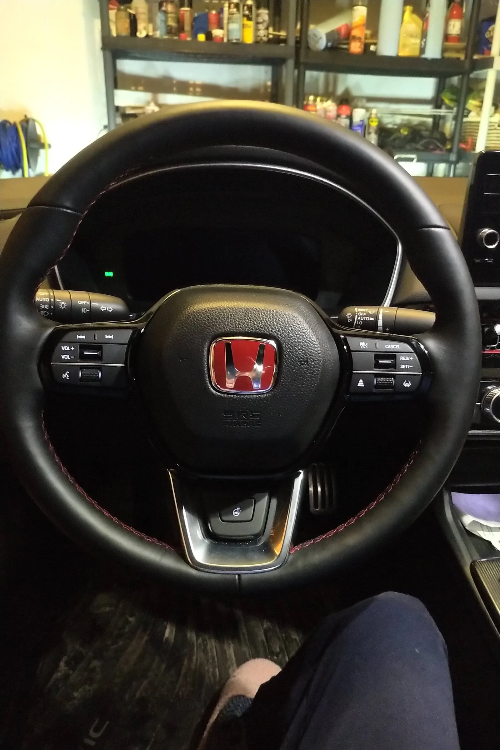 11th Gen Honda Civic Decals and Emblems on My 2022 Si wheelemblem