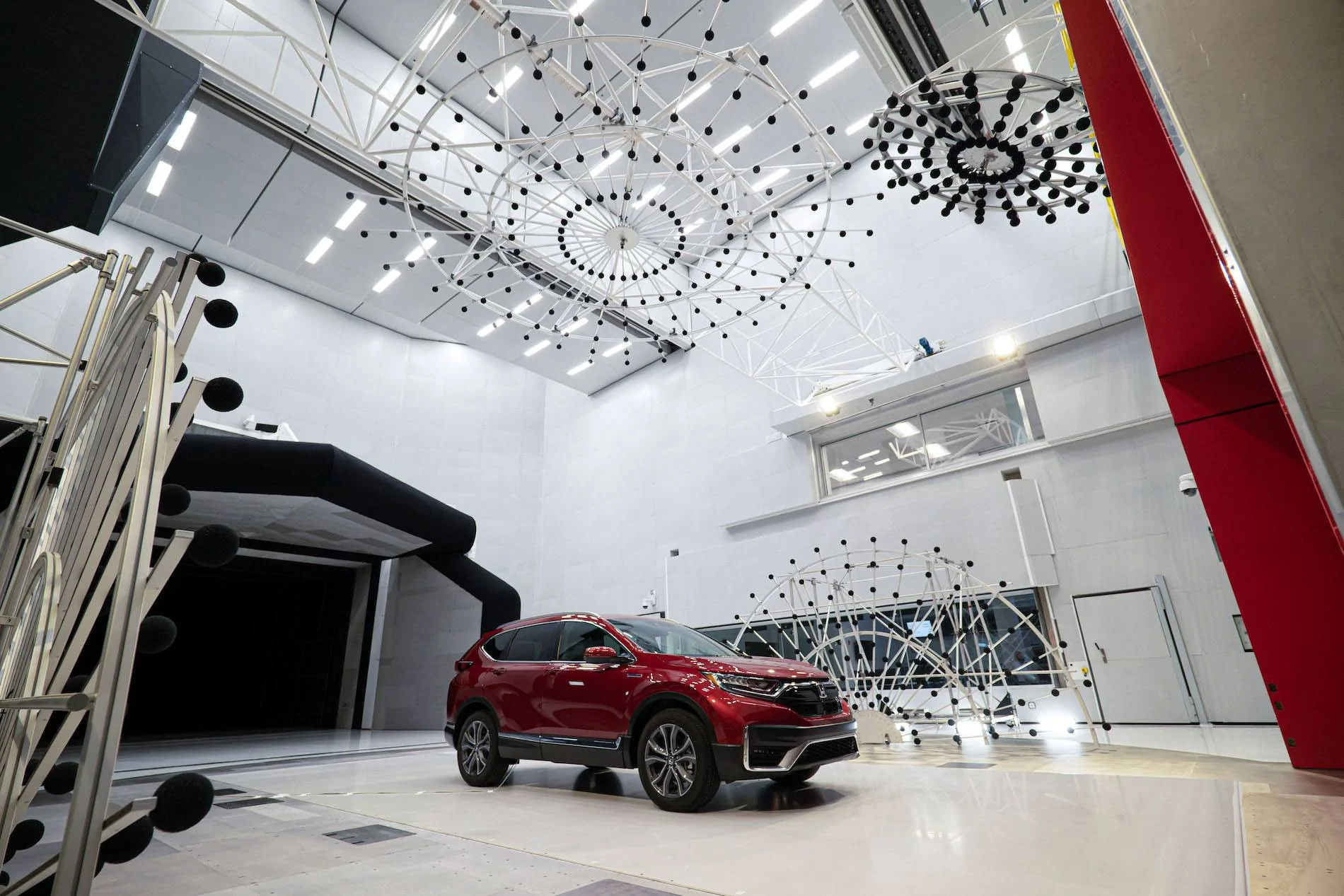 11th Gen Honda Civic Honda Opens New World-Class Wind Tunnel in Ohio Honda CR-V Hybrid Aeroacoustics Testing - Front