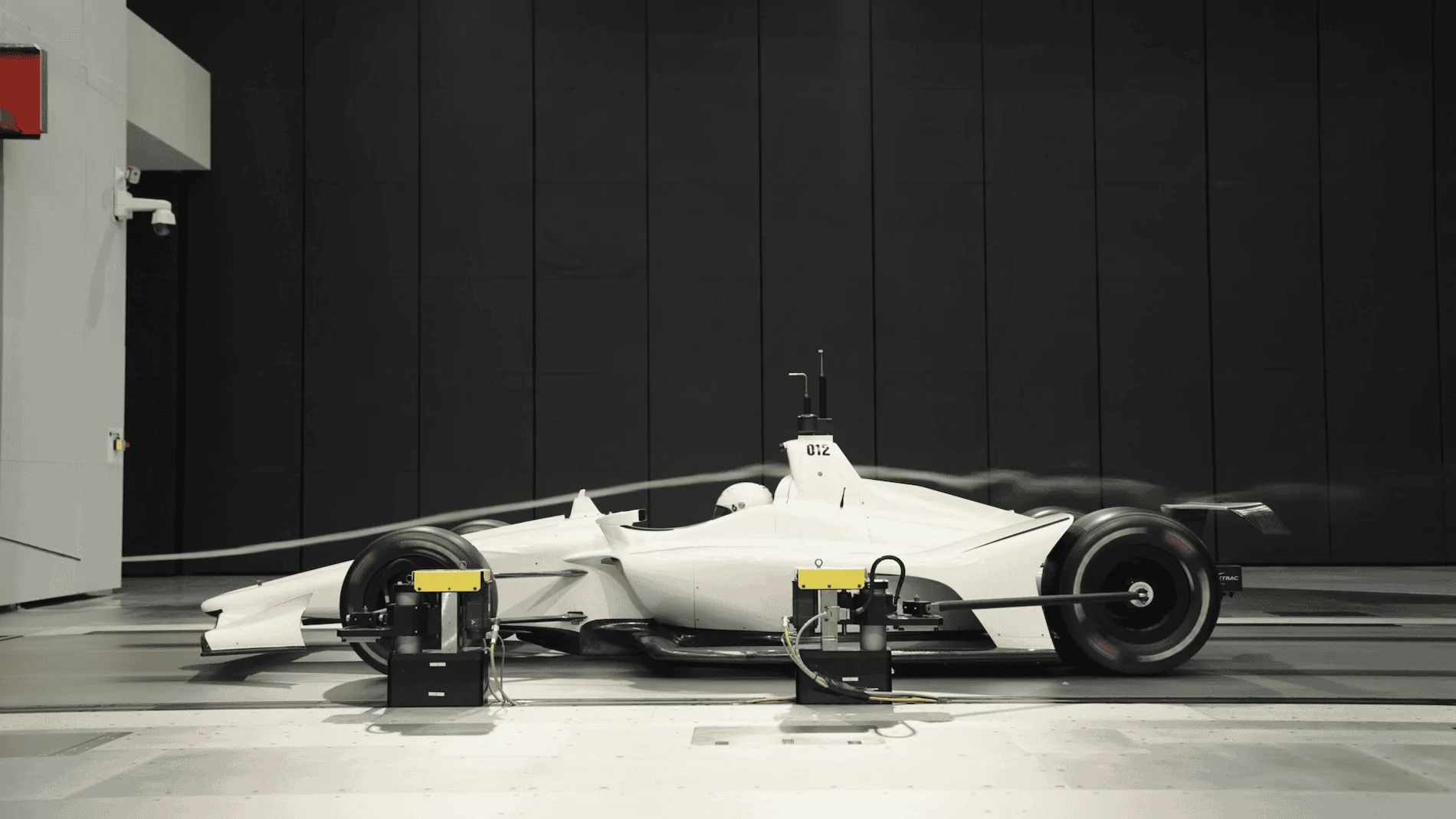 11th Gen Honda Civic Honda Opens New World-Class Wind Tunnel in Ohio IndyCar Aerodynamics Testing Side Profil