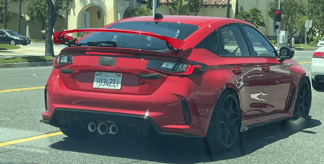 11th Gen Honda Civic 2023 Civic Type R On Road Sighting in Rallye Red (@ Torrance, CA) crudephotosho