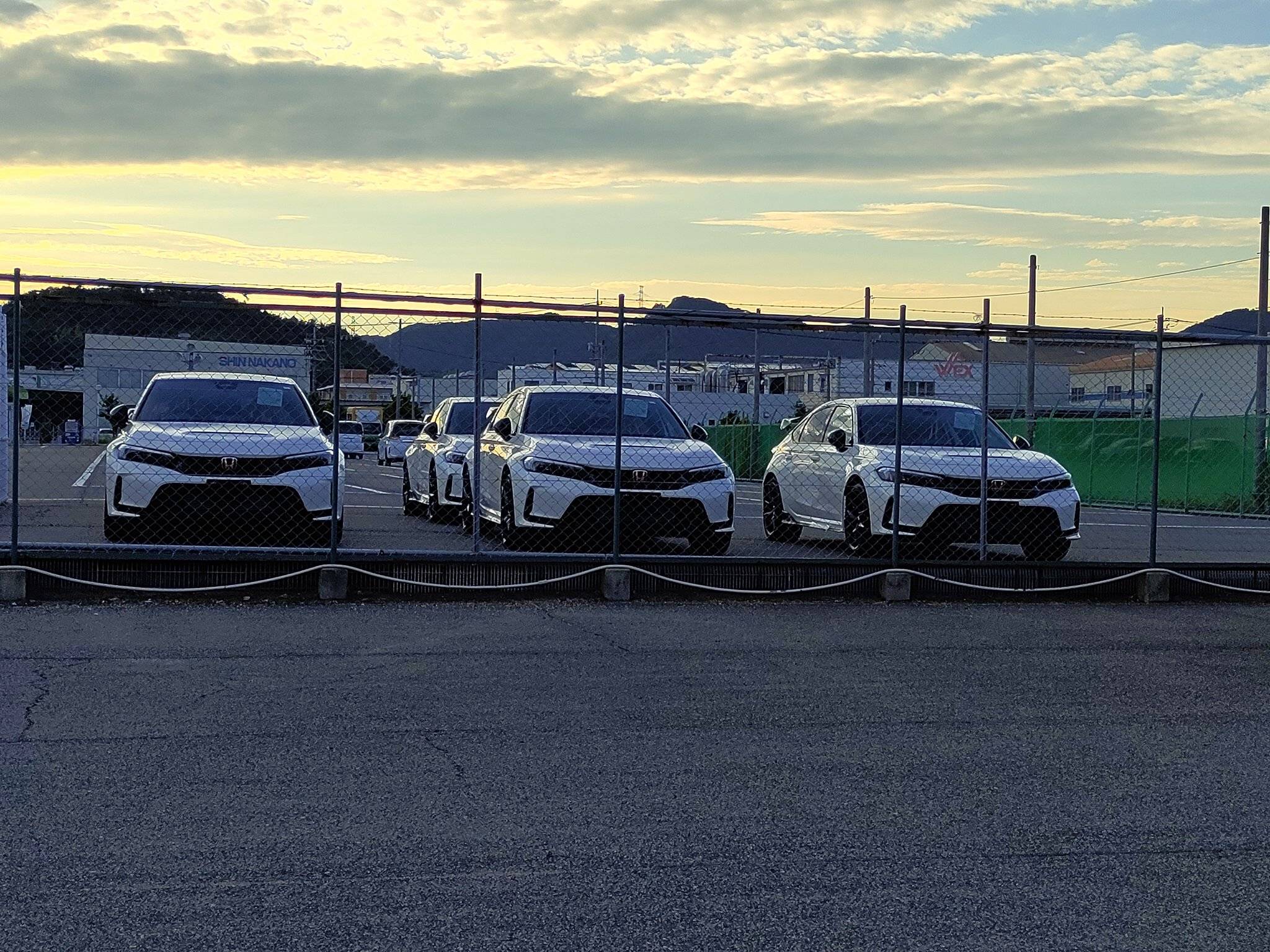 11th Gen Honda Civic Type R "In the Wild" Sightings FbEyIImakAI3xWJ