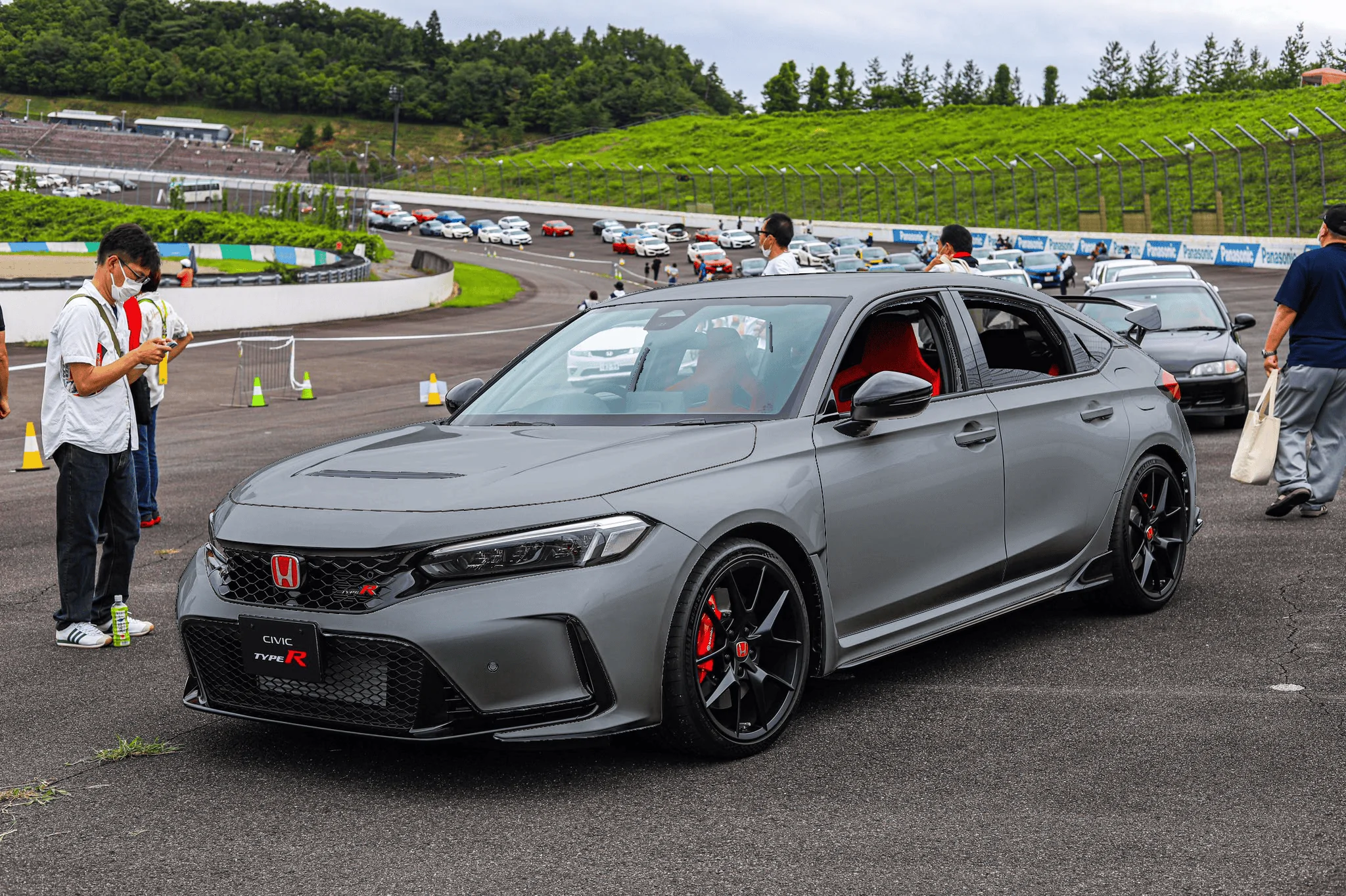 11th Gen Honda Civic In the Mood for Love - FL5 Colors Mockups: Blue, Green, Gray, Orange, Yellow 2023 Civic Type R FL5 Silver