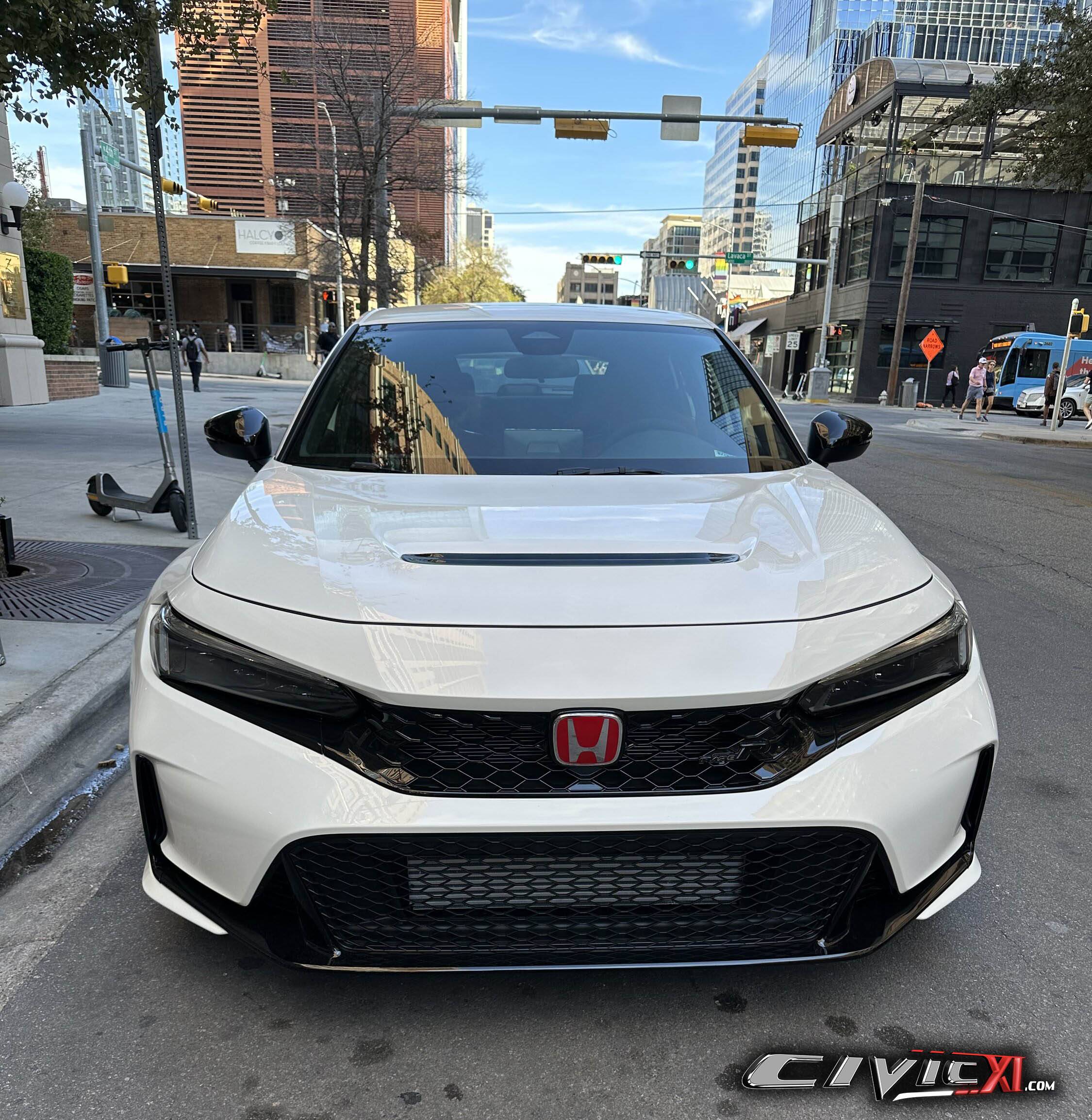 11th Gen Honda Civic Took photos of FL5 Type R media car vs my FK8 (UPDATE: interior pics) Civic Type R FL5 vs FK8 6