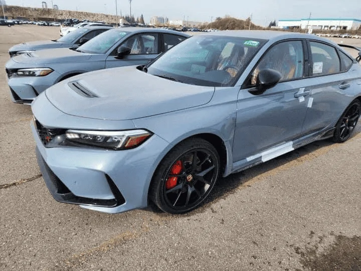 11th Gen Honda Civic Canadian dealer asked what colour Type R I want 1667601124286