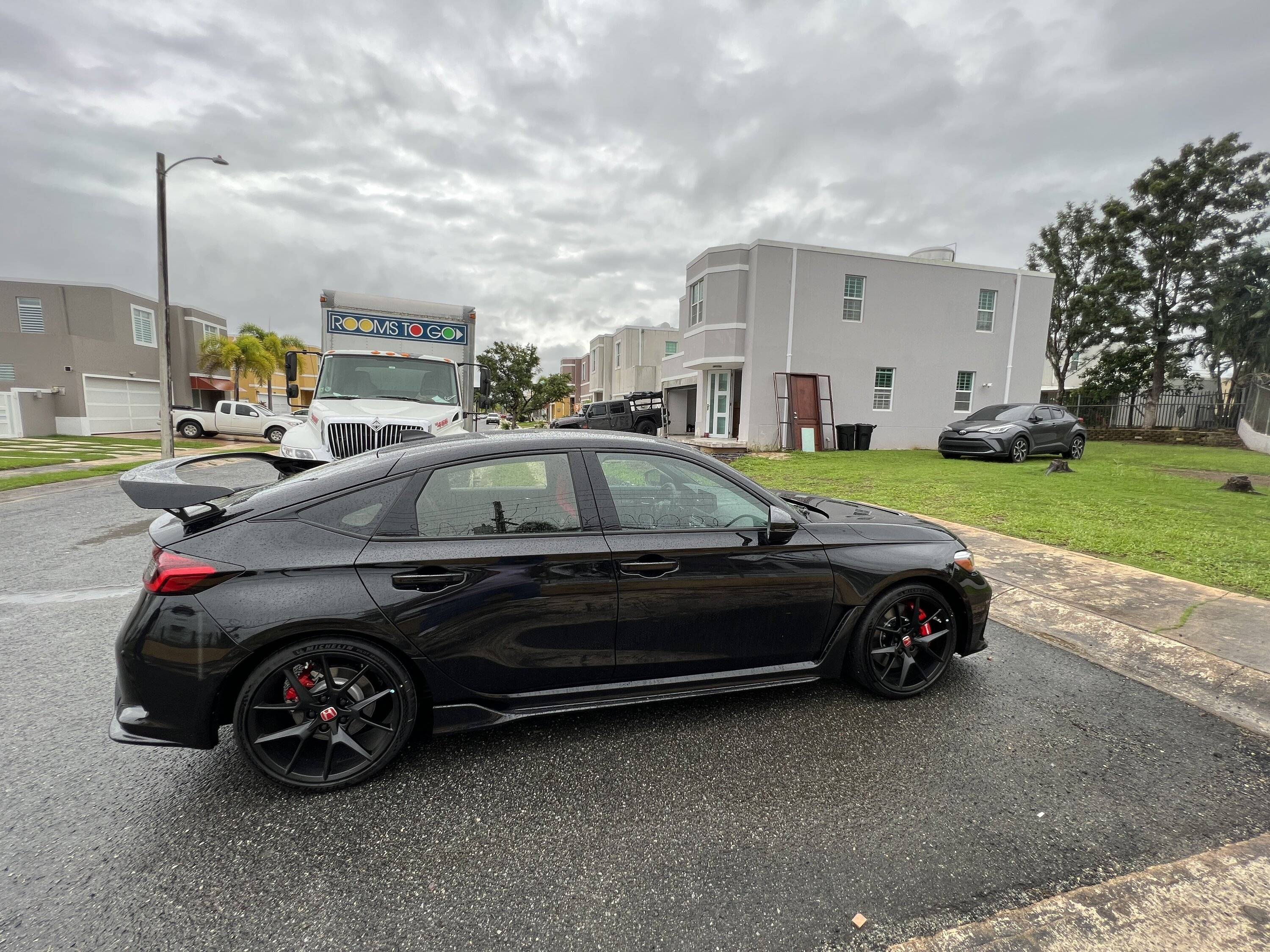 11th Gen Honda Civic Post your FL5 Civic Type R delivery pics! 🙌 📸 B58B0165-5D8E-4FD5-B9D2-69C58B6ED44A