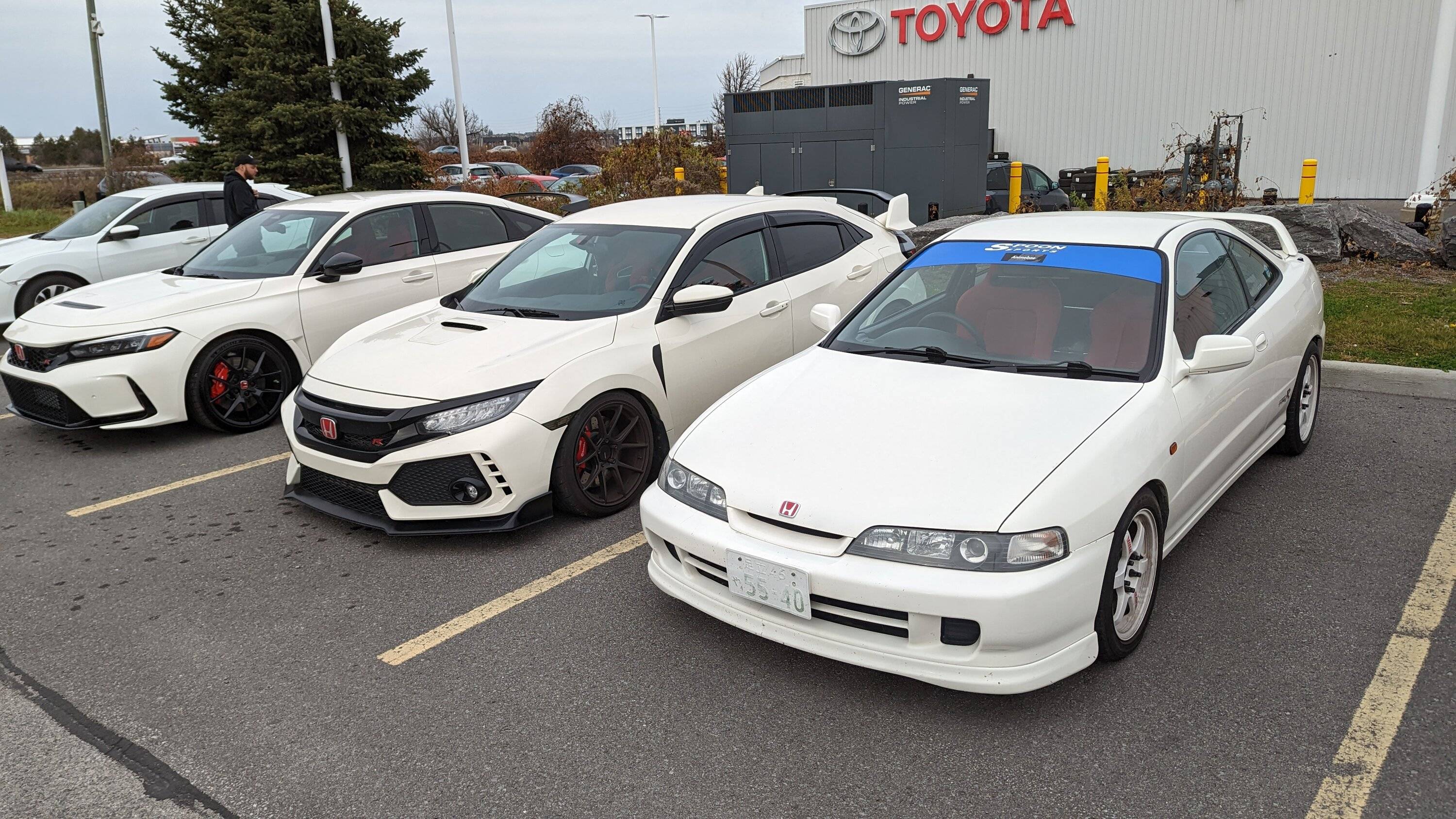 11th Gen Honda Civic Canadian dealer asked what colour Type R I want PXL_20221111_191807254