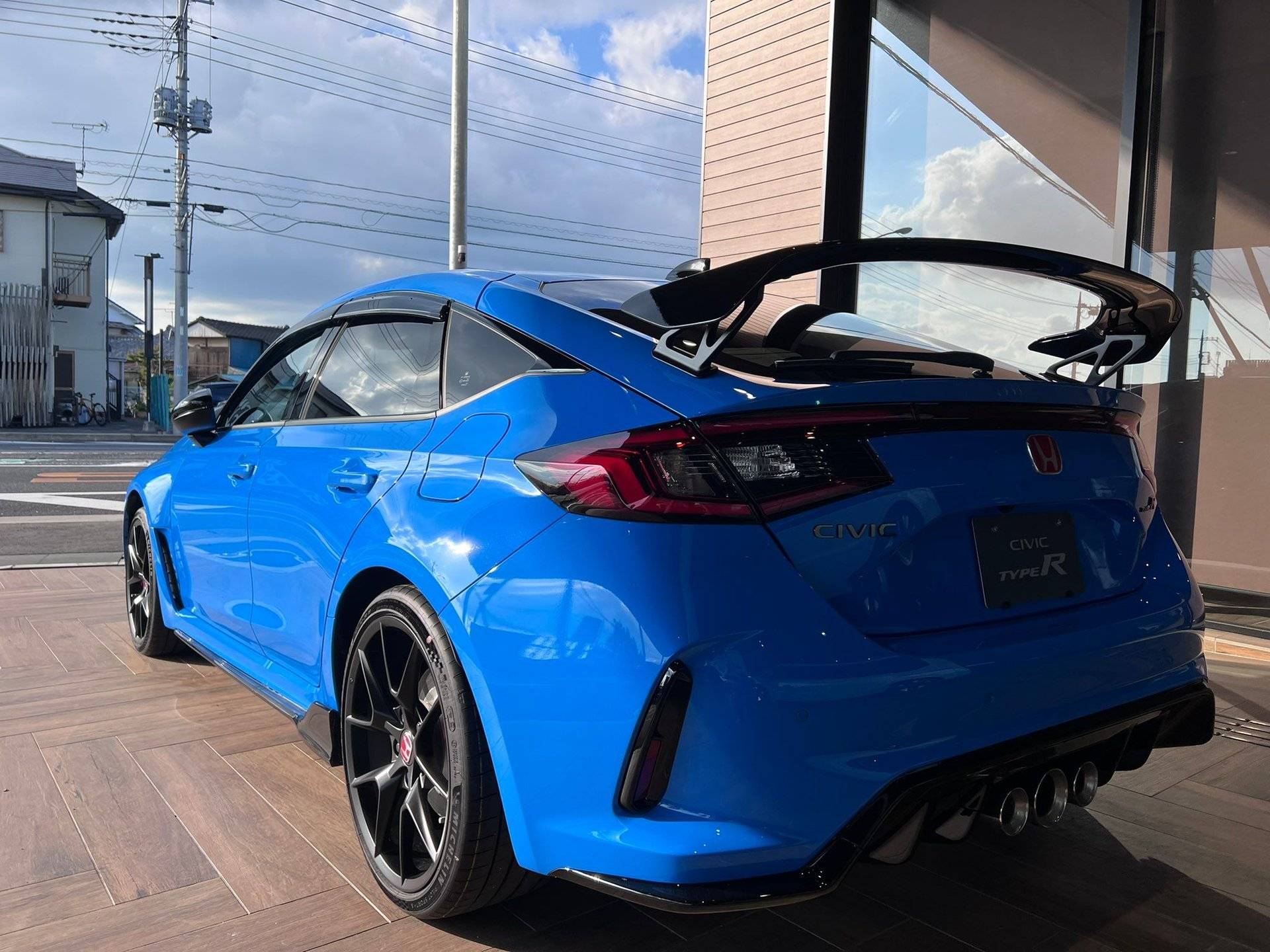 11th Gen Honda Civic Official BOOST BLUE FL5 Type R Photos Thread 1662591224619-pn
