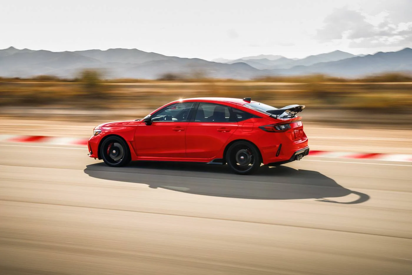 11th Gen Honda Civic Official RALLYE RED FL5 Type R Photos Thread 2023_civic_typer_0001-jpg