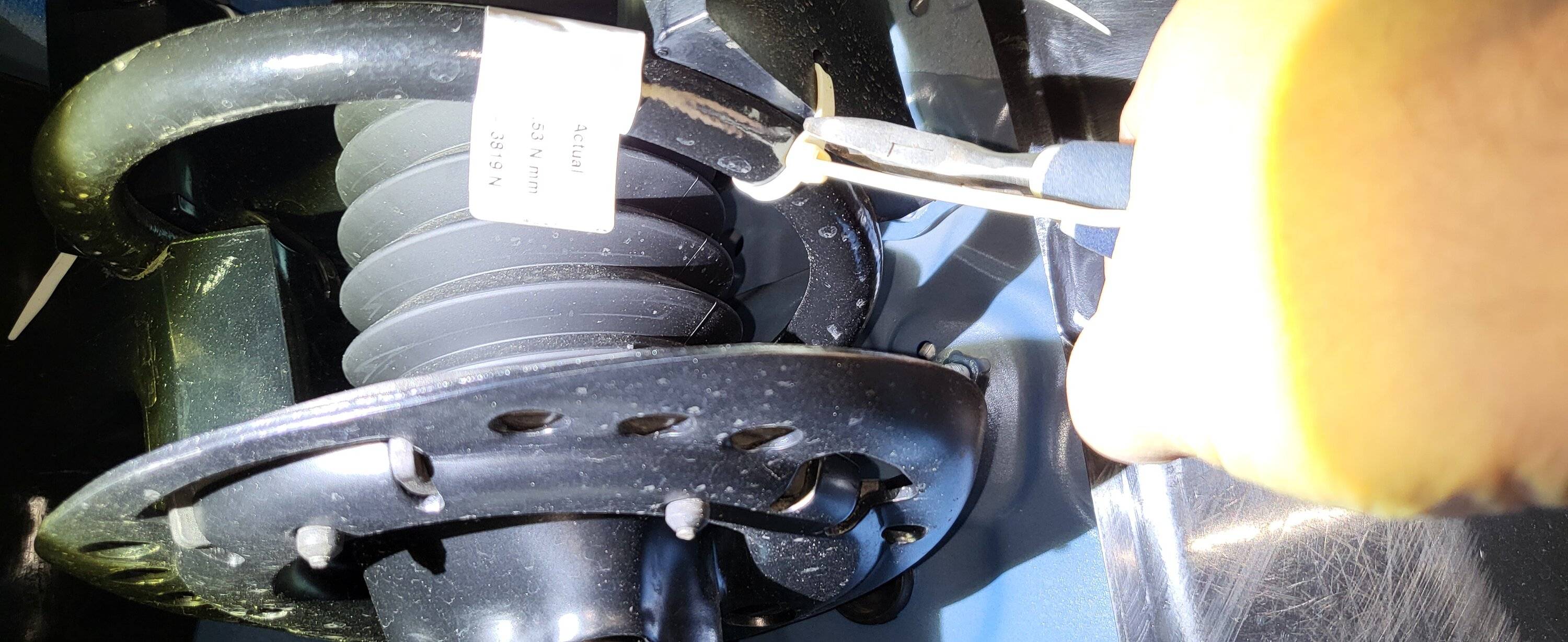 11th Gen Honda Civic Here's how to remove shipping blocks from FL5 Type R (my dealer forgot to remove them at delivery) 20221115_202406