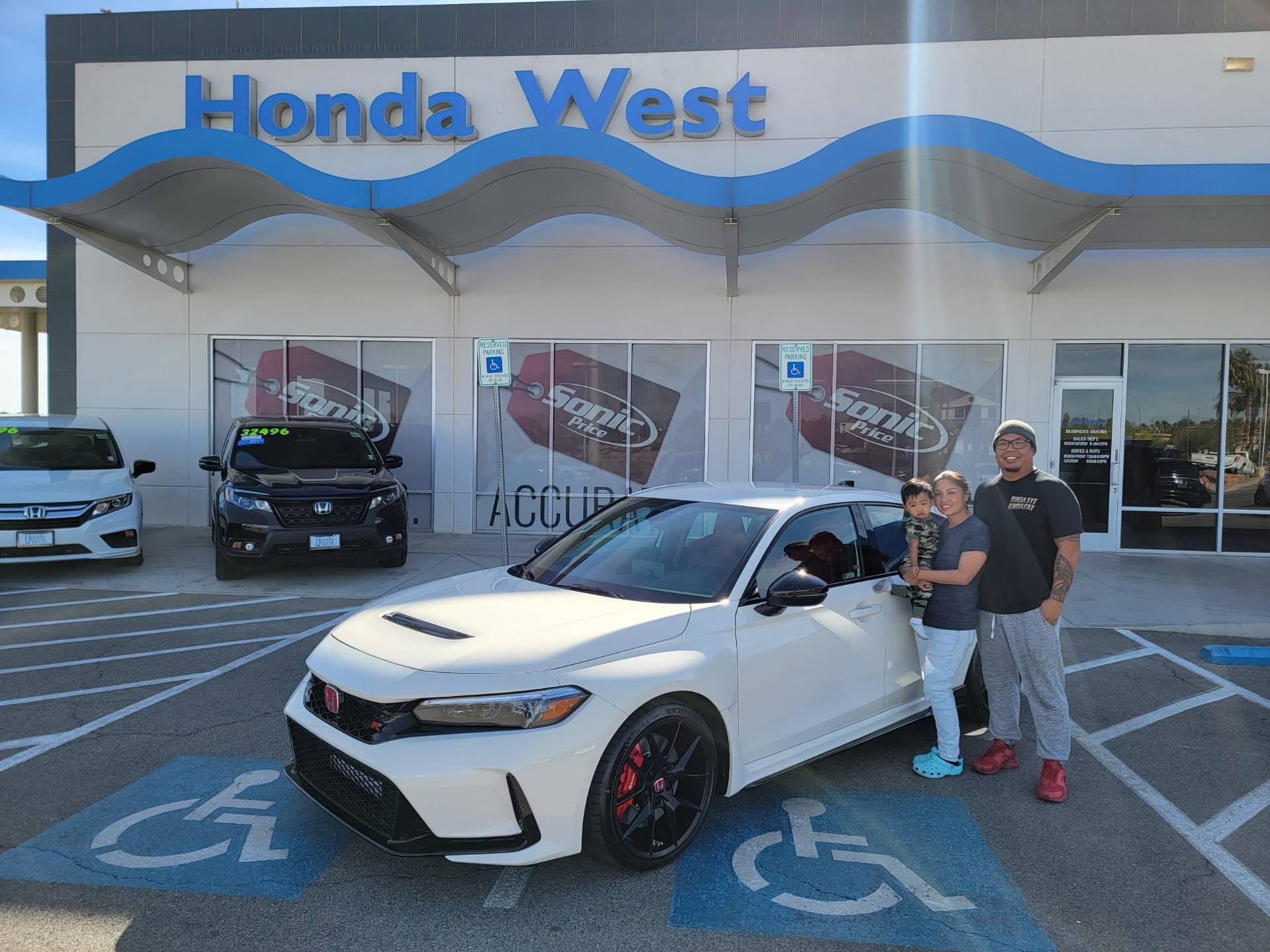 11th Gen Honda Civic Post your FL5 Civic Type R delivery pics! 🙌 📸 00AE3526-F838-4CF4-A046-1B9B991FA518
