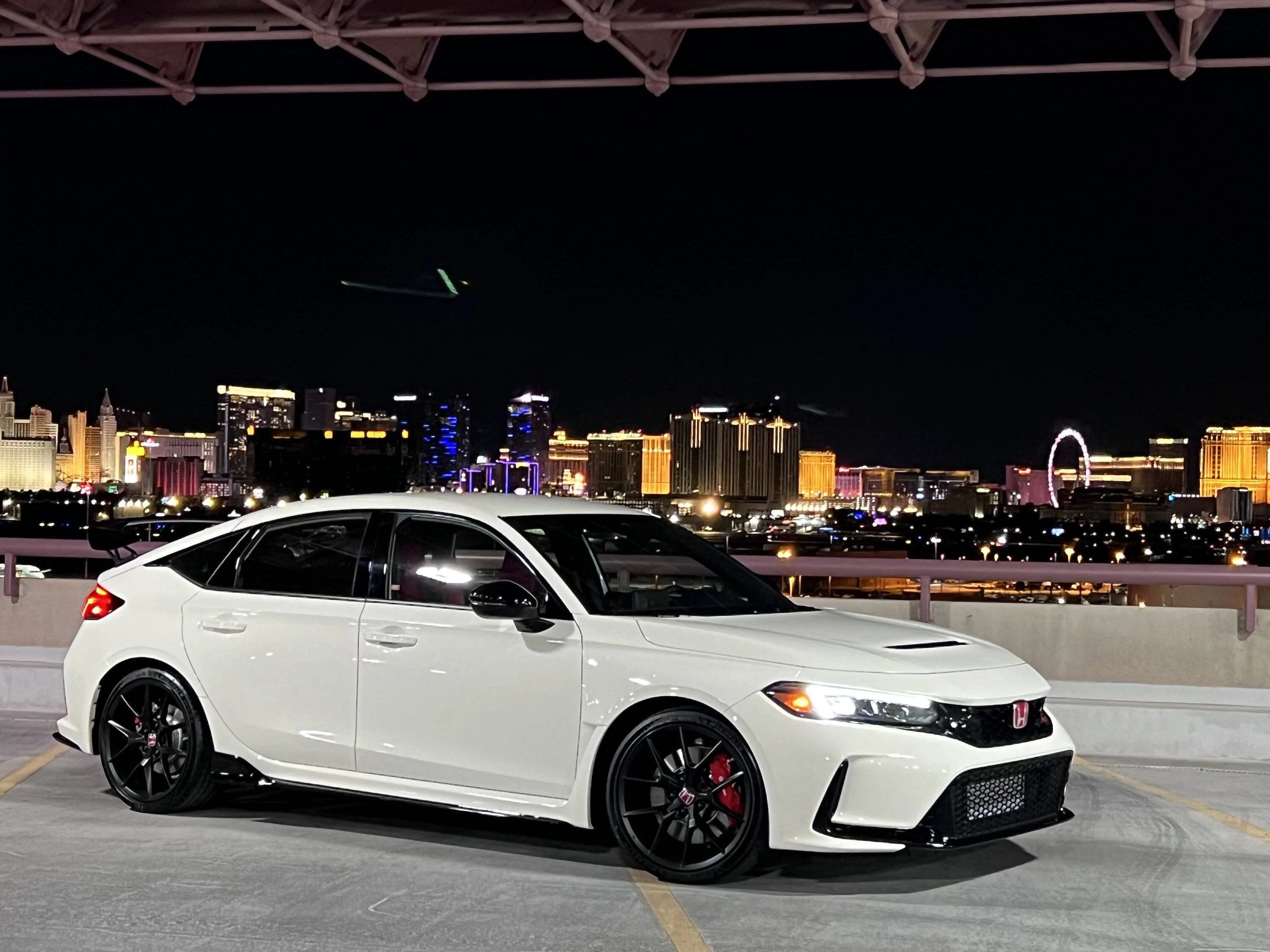11th Gen Honda Civic Official CHAMPIONSHIP WHITE FL5 Type R Photos Thread BF8C9A3E-A3CB-42C4-A2F0-4B79AAF89528