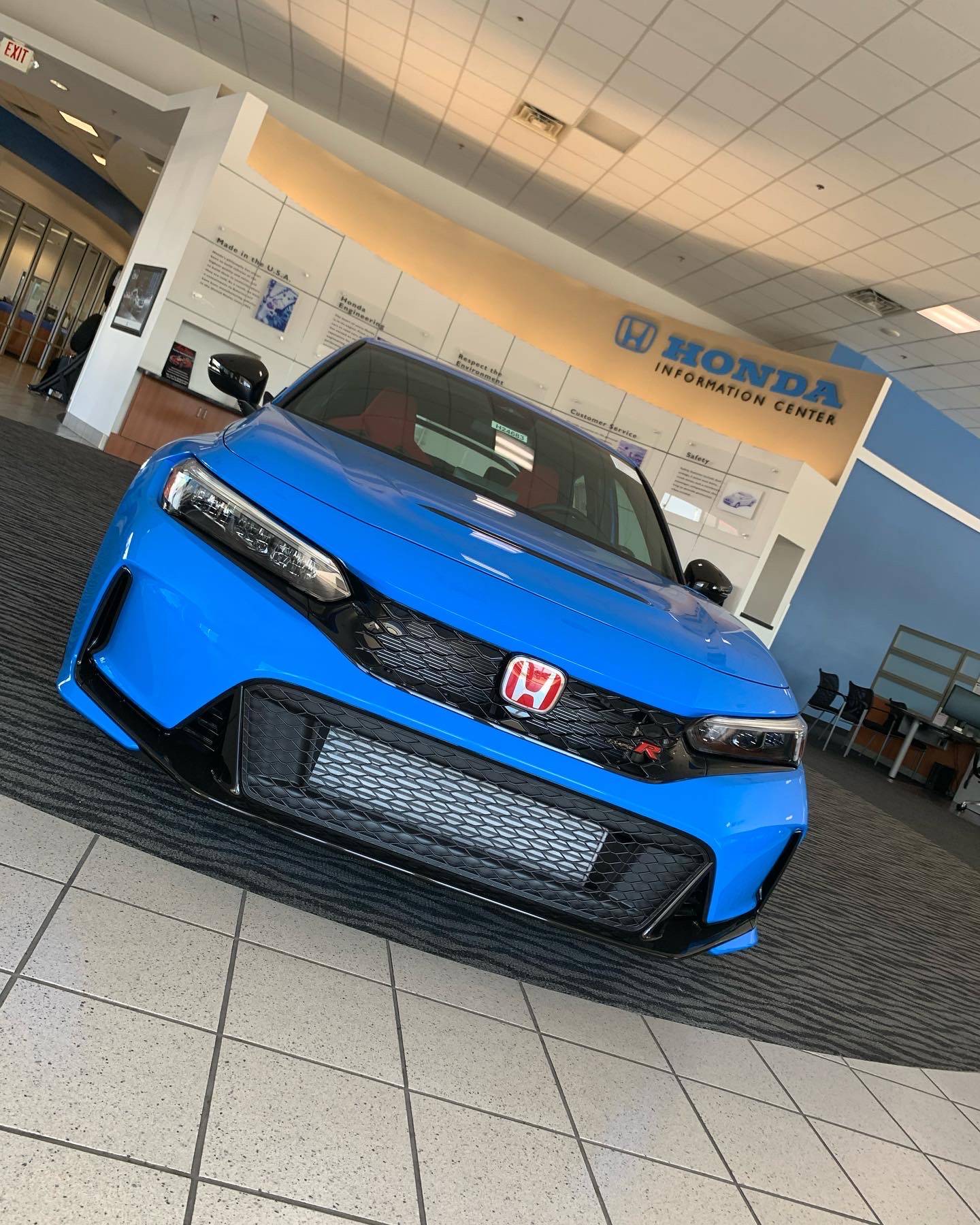 11th Gen Honda Civic Official BOOST BLUE FL5 Type R Photos Thread D2A000BC-2332-435B-8FA9-88C064A376C9.JPG