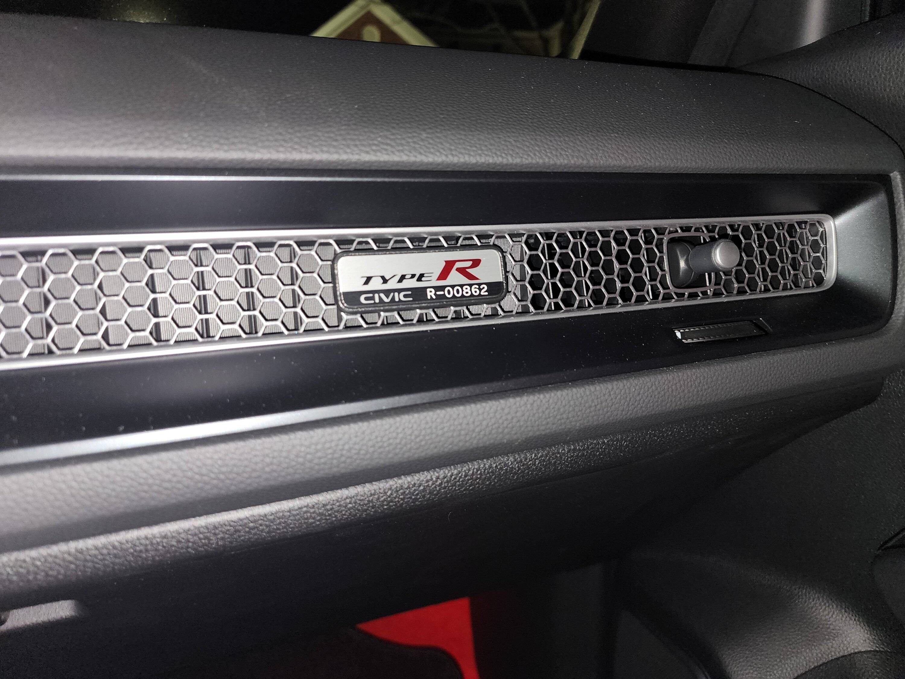 11th Gen Honda Civic East Coast FL5 Delivery Estimates/Confirmations 20221219_204035