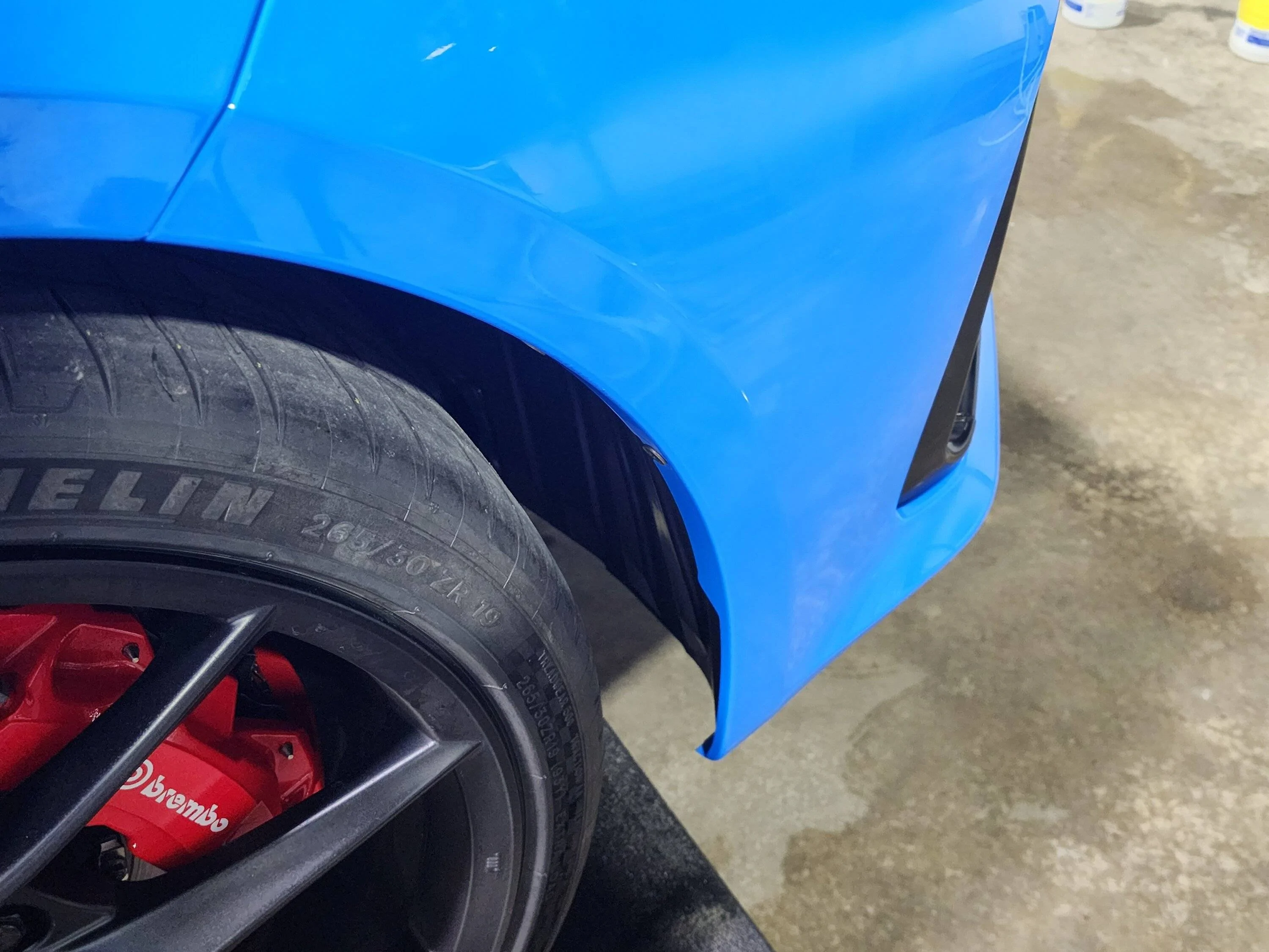 11th Gen Honda Civic Paint pulling from front bumper during PPF install (2023 Boost Blue Type R) 20221222_163210