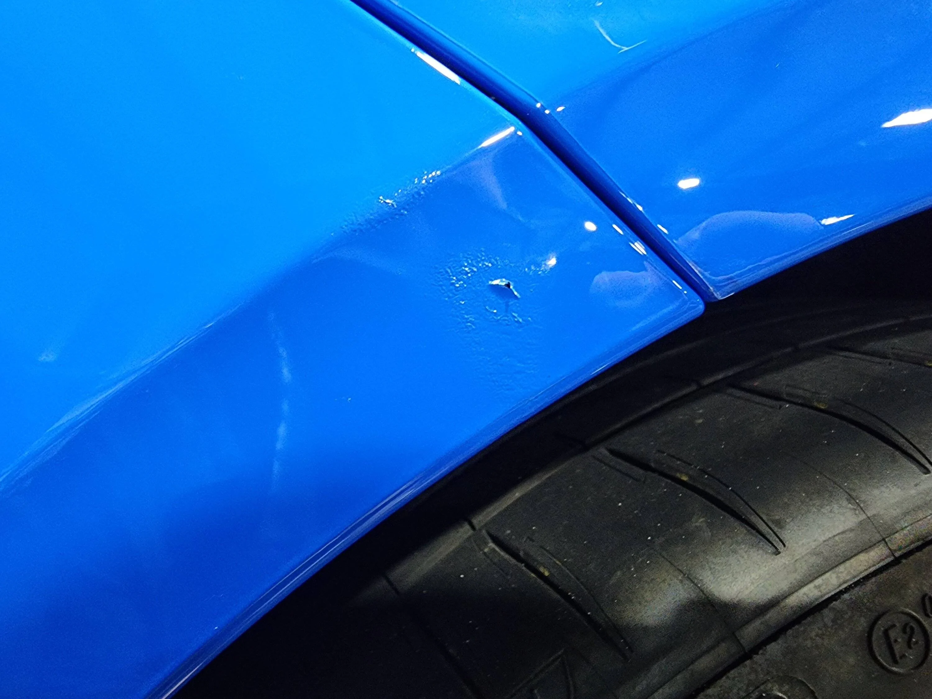 11th Gen Honda Civic Paint pulling from front bumper during PPF install (2023 Boost Blue Type R) 20221222_161422