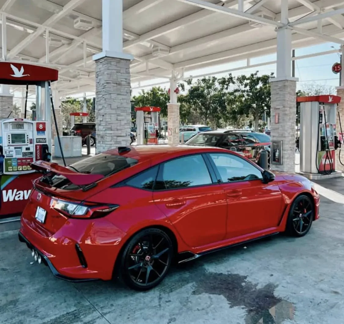 11th Gen Honda Civic Photos: Paint matched wing on FL5 333A3B25-BF8A-4231-AAB0-73529AE0781A