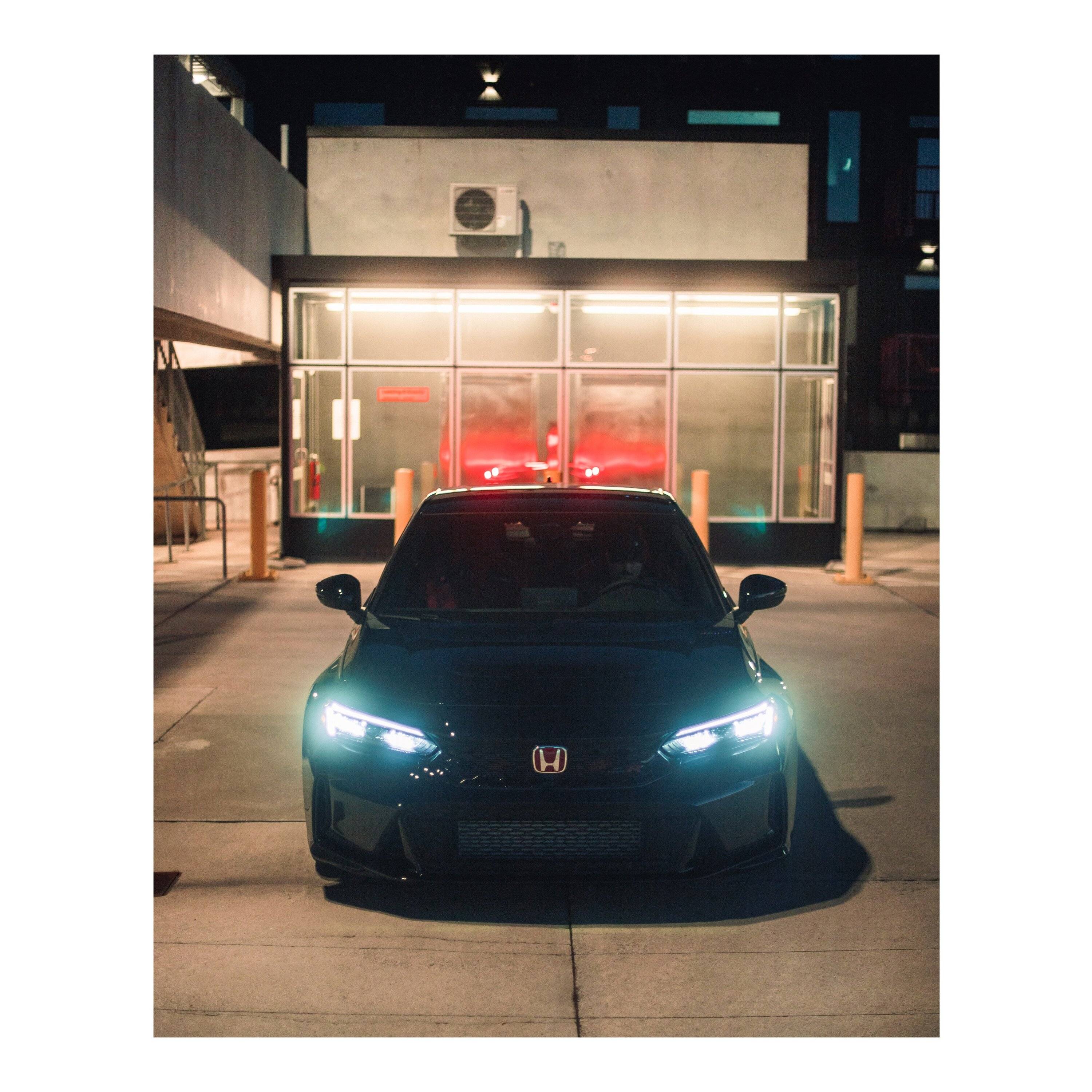 11th Gen Honda Civic Official CRYSTAL BLACK PEARL FL5 Type R Photos Thread F527A2C7-B280-47B8-AC0E-7F2CBF23D389
