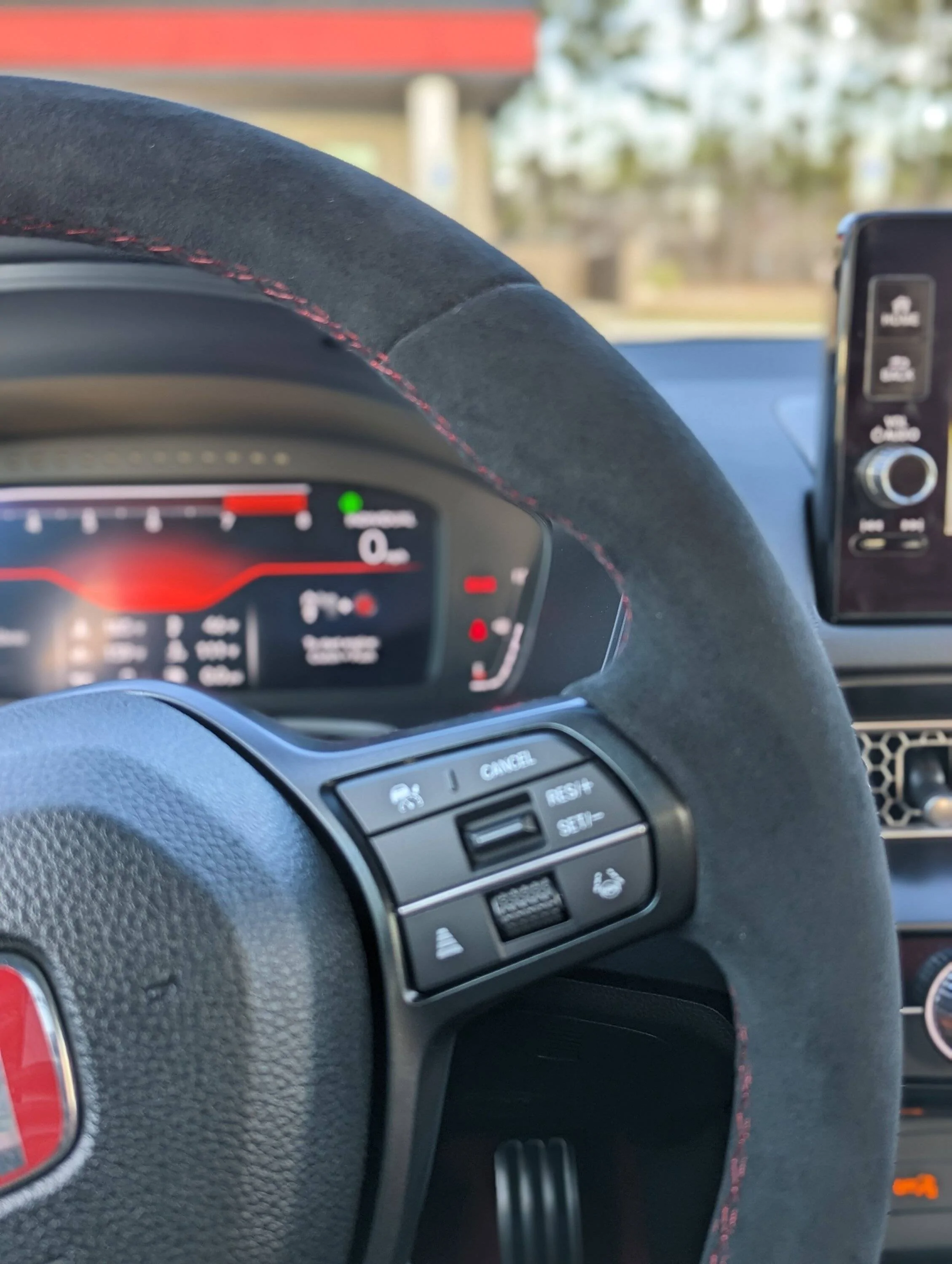 11th Gen Honda Civic What Pre-Installed Options Do You Like? PXL_20221219_210648322.PORTRAIT