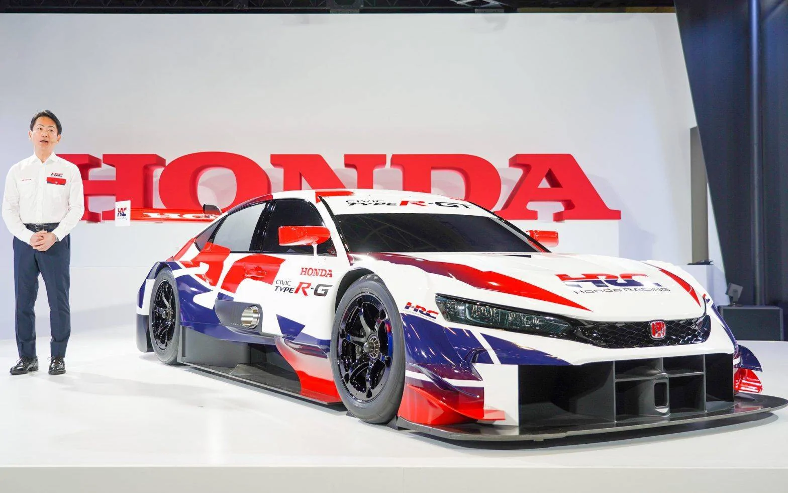 11th Gen Honda Civic Mugen FL5 concept first look 3A53E37E-CBC1-42DD-995C-343594516228