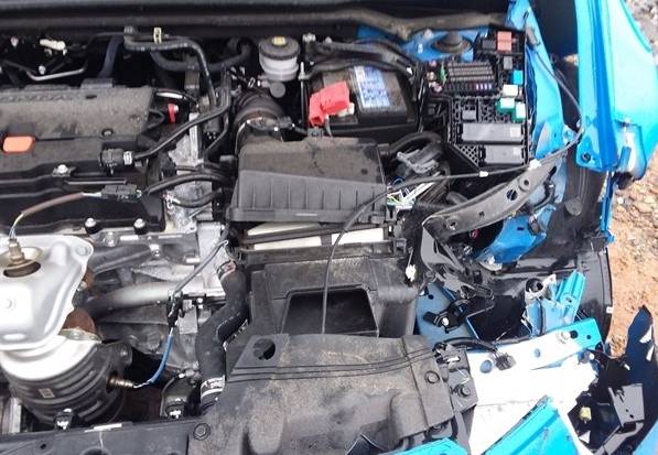 11th Gen Honda Civic looking to buy/fix 2022 civic sport 2.0 L with front end collision damage damaged engine bay