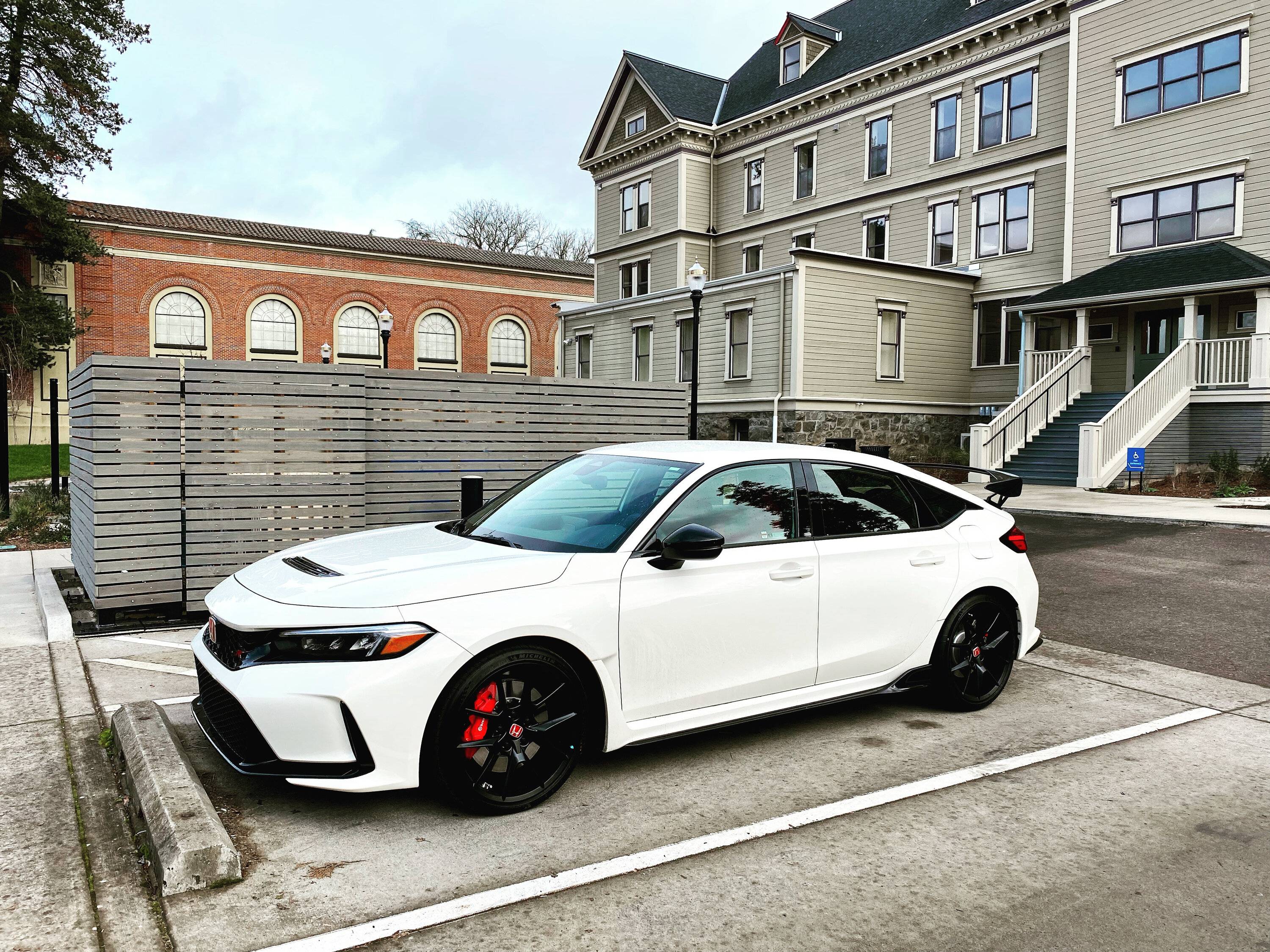 Used FK8 or New FL5 | CivicXI - 11th Gen Civic Type R (FL5