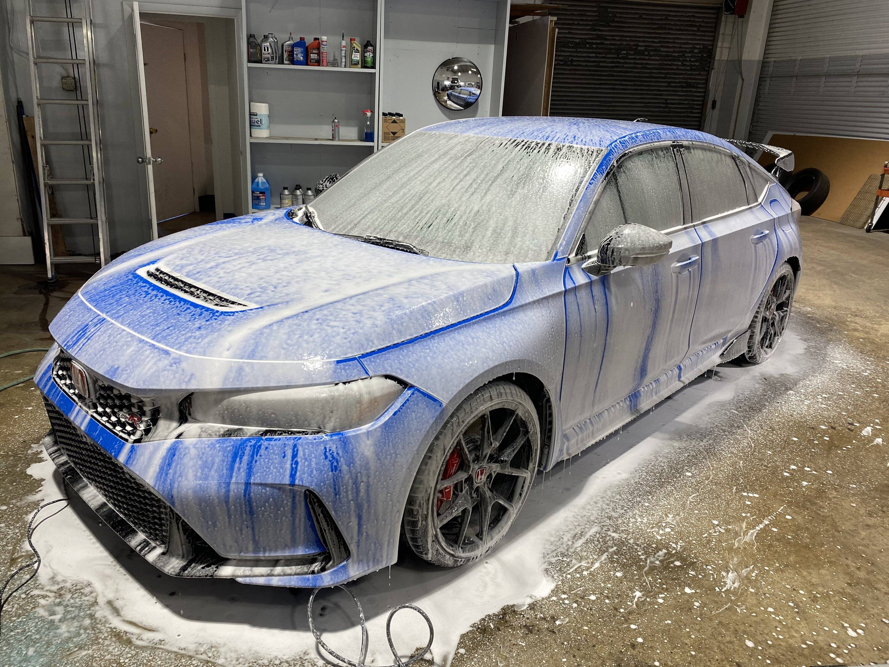 11th Gen Honda Civic Official BOOST BLUE FL5 Type R Photos Thread cb8ebe25-e374-410e-b263-637ab7e7868c-jpe