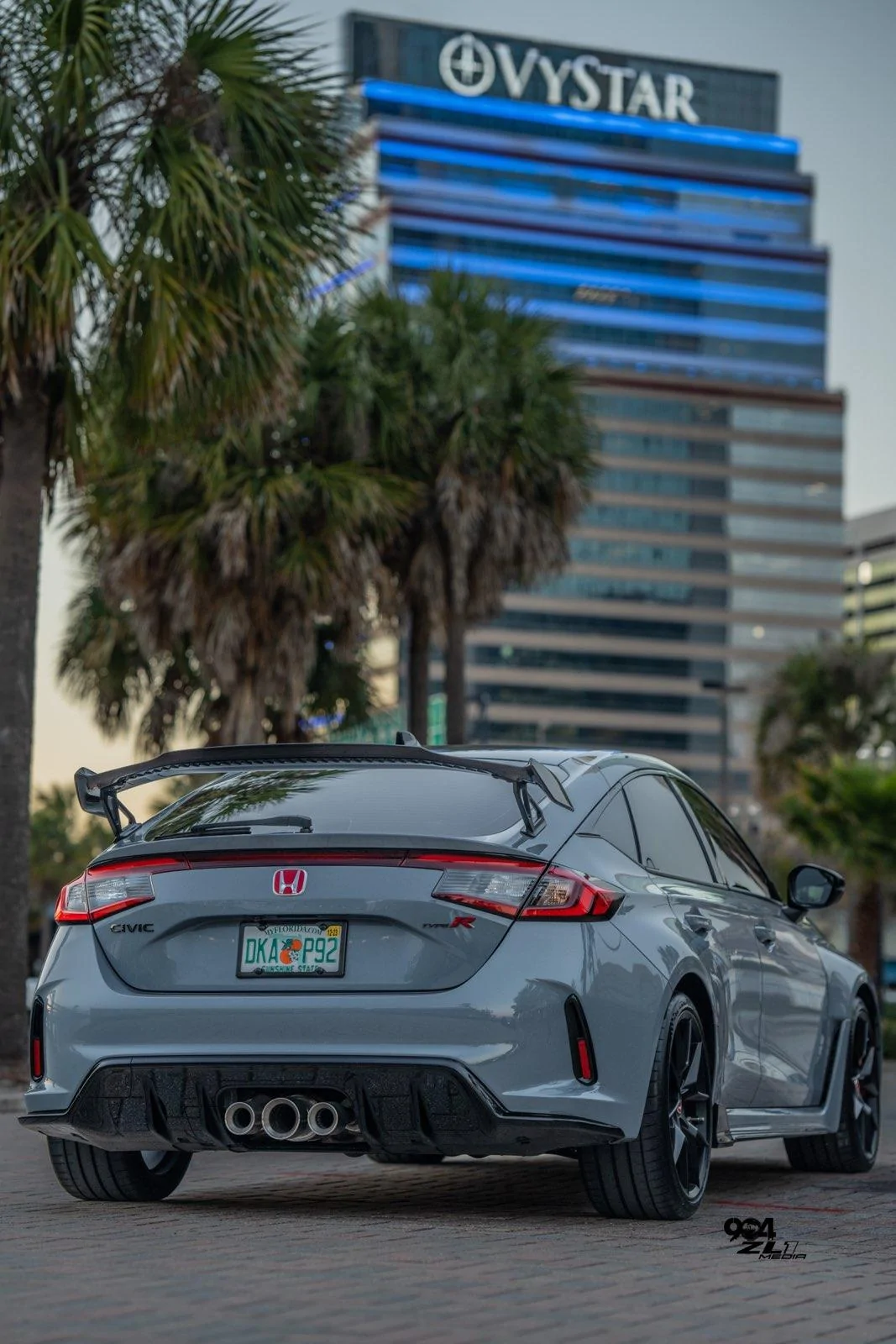 11th Gen Honda Civic Official SONIC GRAY PEARL FL5 Type R Photos Thread IMG_20230219_192343