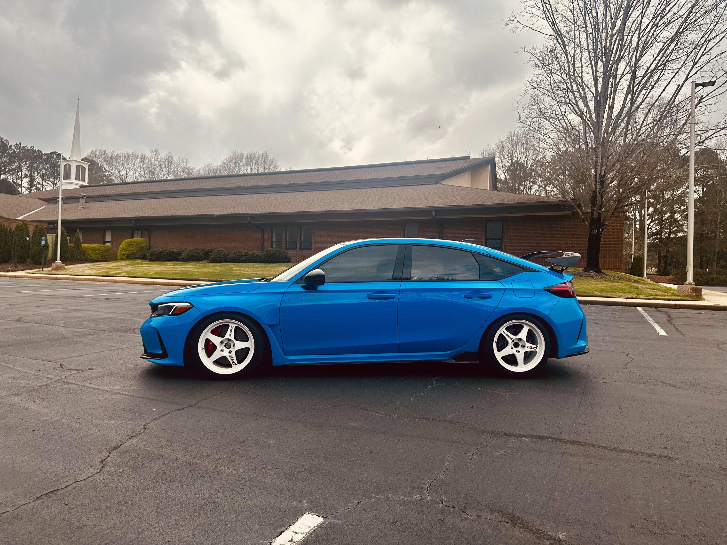 11th Gen Honda Civic Official BOOST BLUE FL5 Type R Photos Thread B70A8A30-D5E8-41E2-A87B-AA4B0B27083E