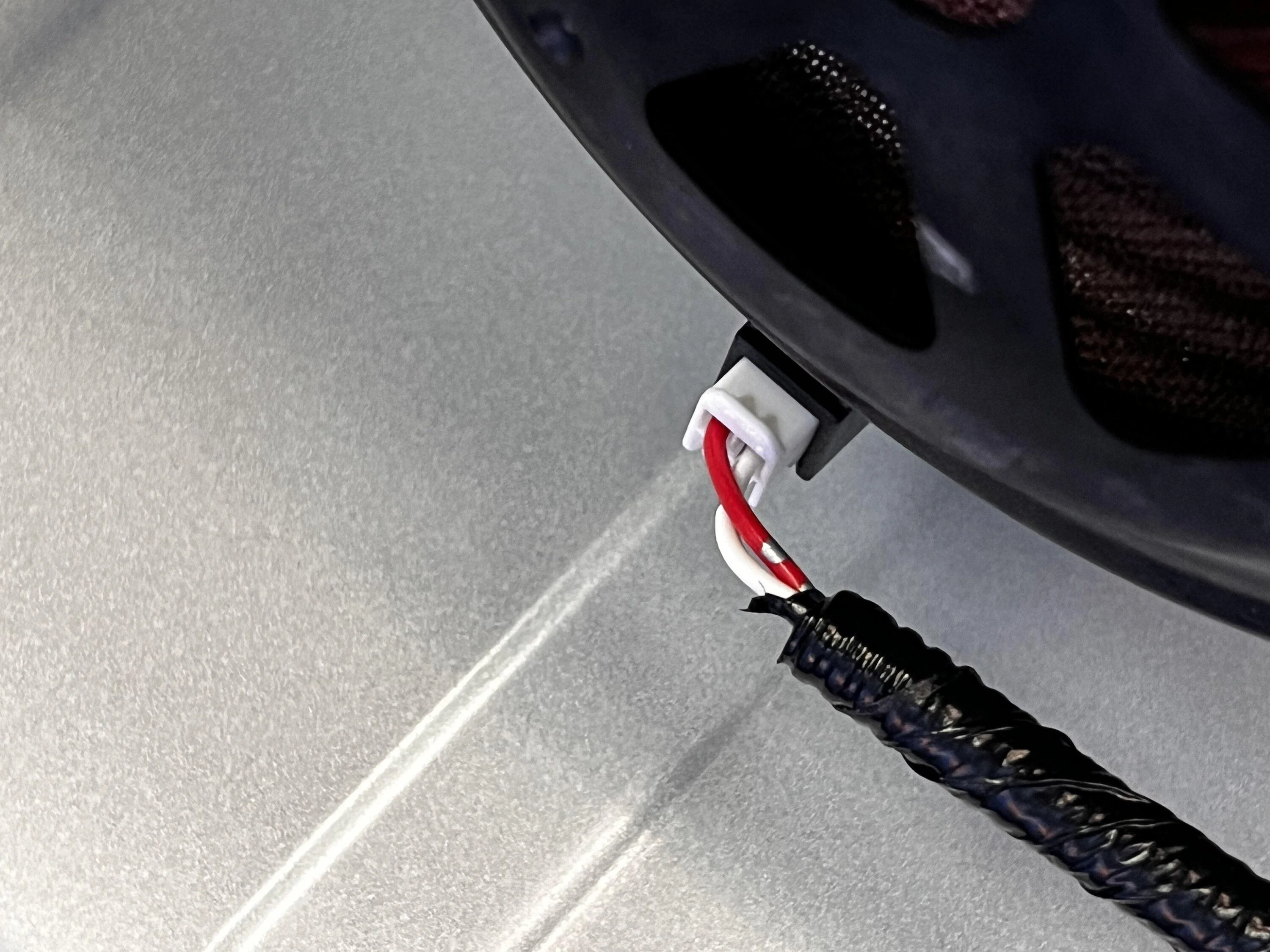 11th Gen Honda Civic Has anyone tried tapping into trunk subwoofer to wire up an aftermarket one? 690BA6BB-7B15-4AFD-8F26-703157528408